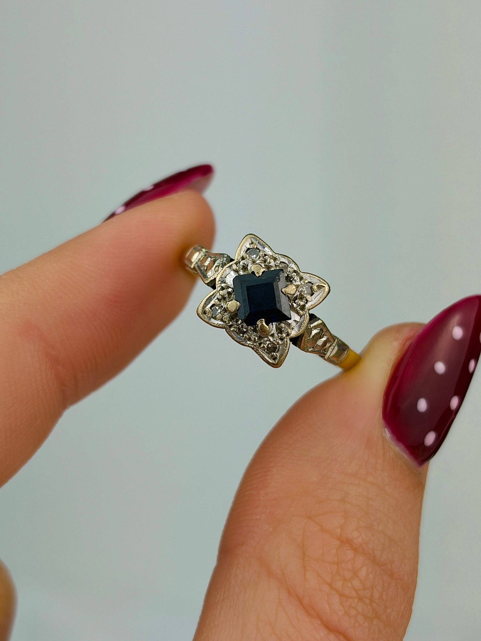 vintage 18ct yellow gold sapphire and diamond square ring - 5