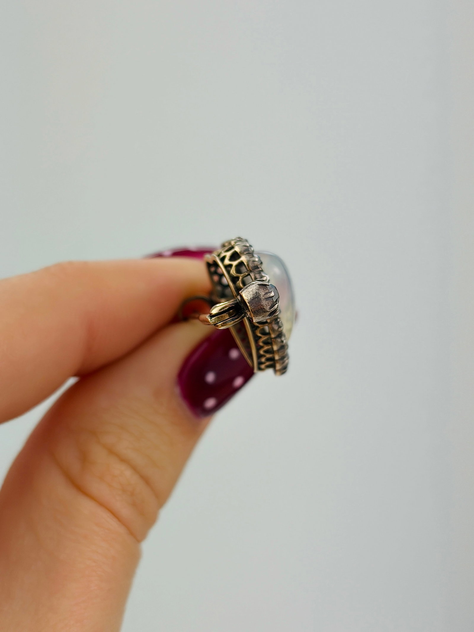 Antique Gold Moonstone and Diamond Heart Brooch in Fitted C&A Giuilano London box - 5