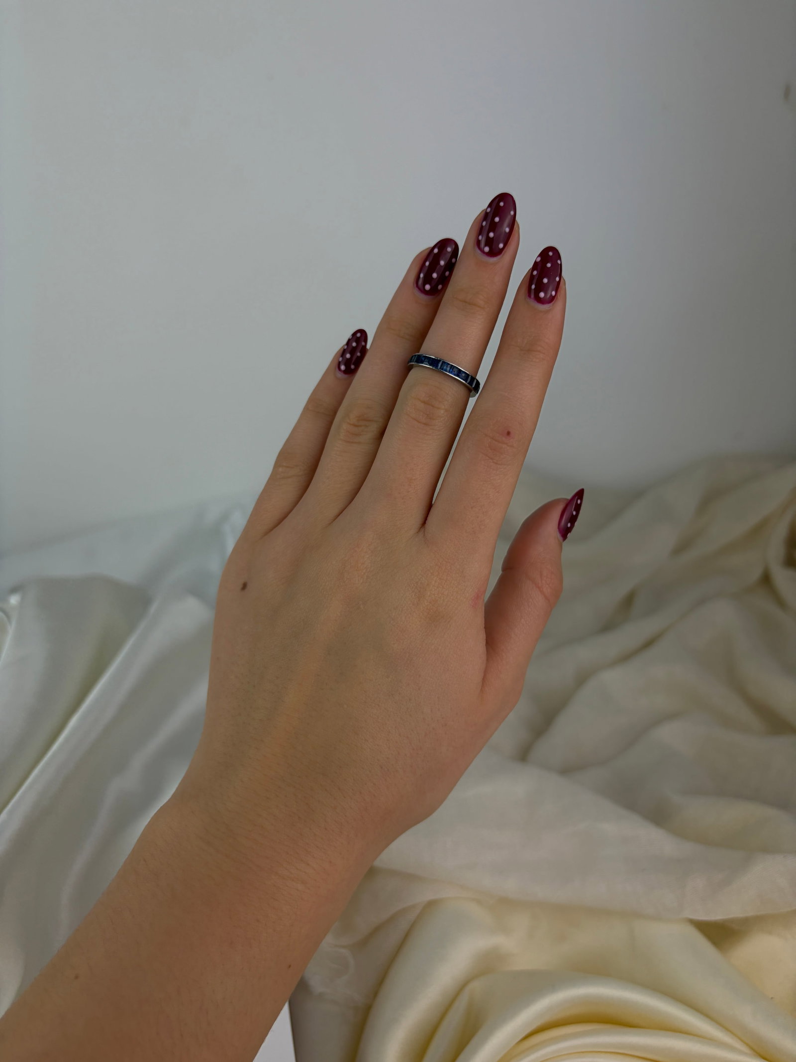 antique platinum sapphire full eternity band ring - 7