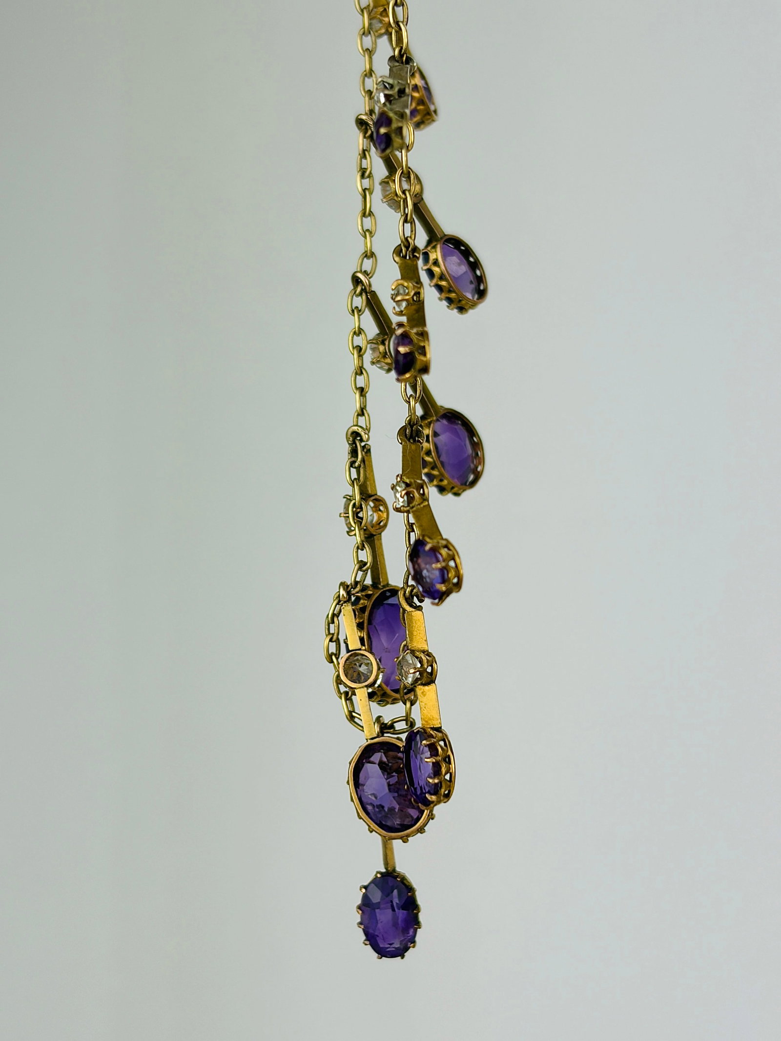 Edwardian Amethyst and Chrysoprase 9 Carat Yellow Gold fringe Necklace - 2