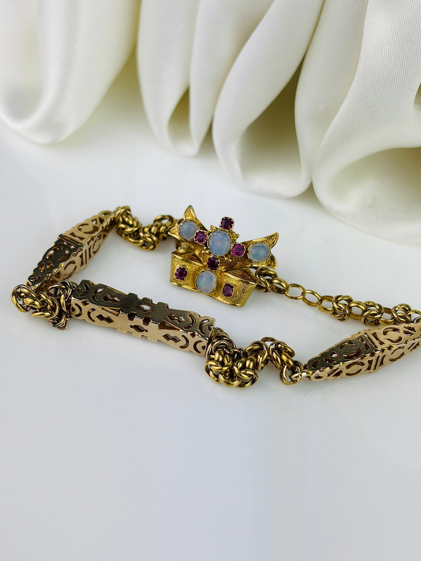 Victorian Opal and Ruby 9ct Gold Bracelet - 5