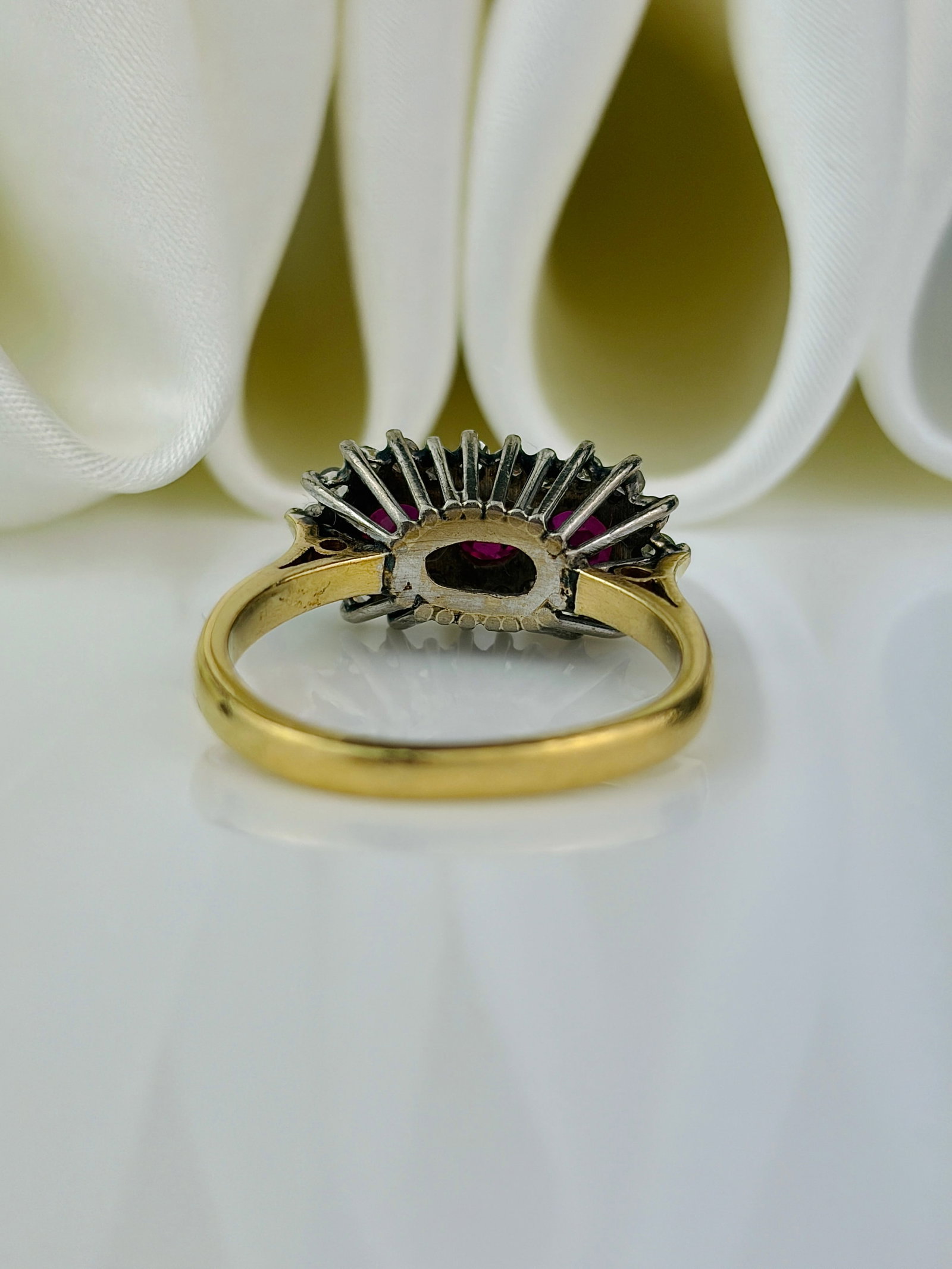 chunky vintage 18ct yellow gold ruby and diamond triple cluster ring - 3