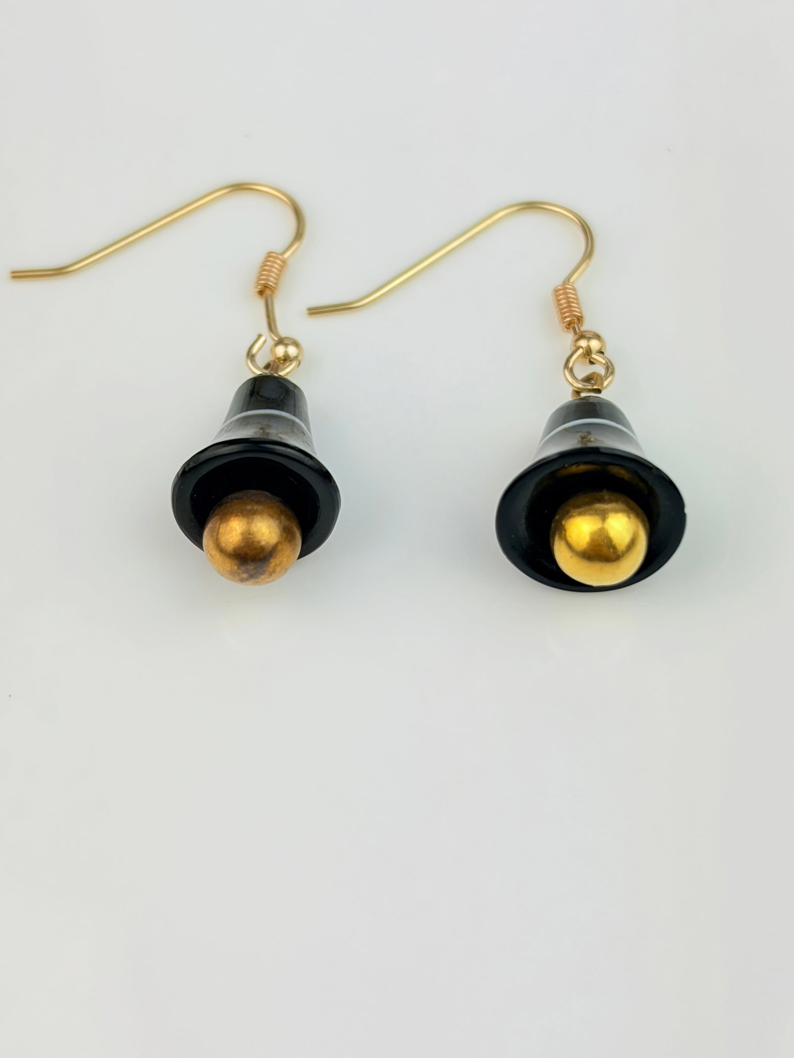 ANTIQUE GOLD BANDED AGATE BELL EARRINGS AF - 2