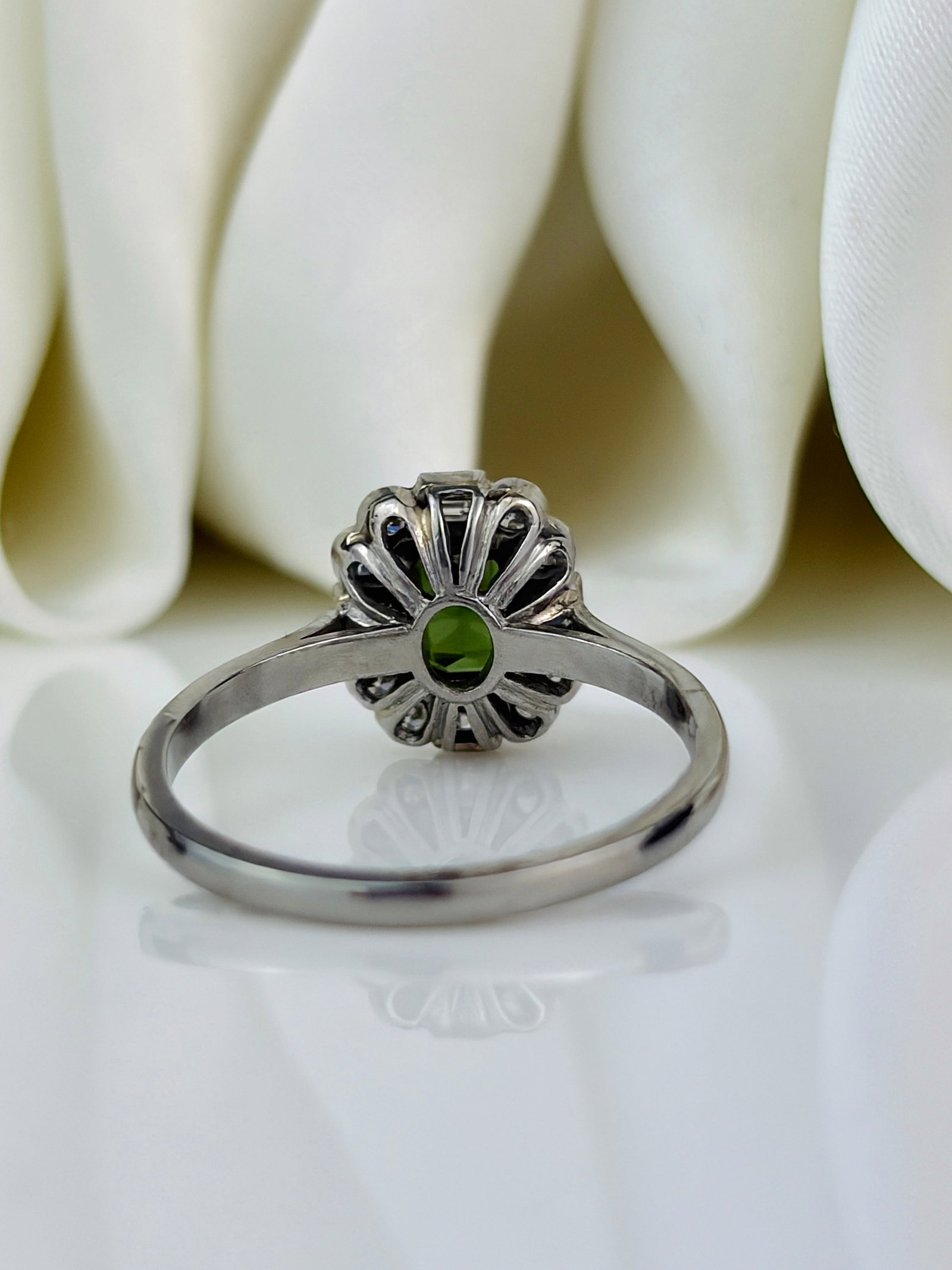 Art Deco Era Green Tourmaline and Diamond Ring In Platinum - 3