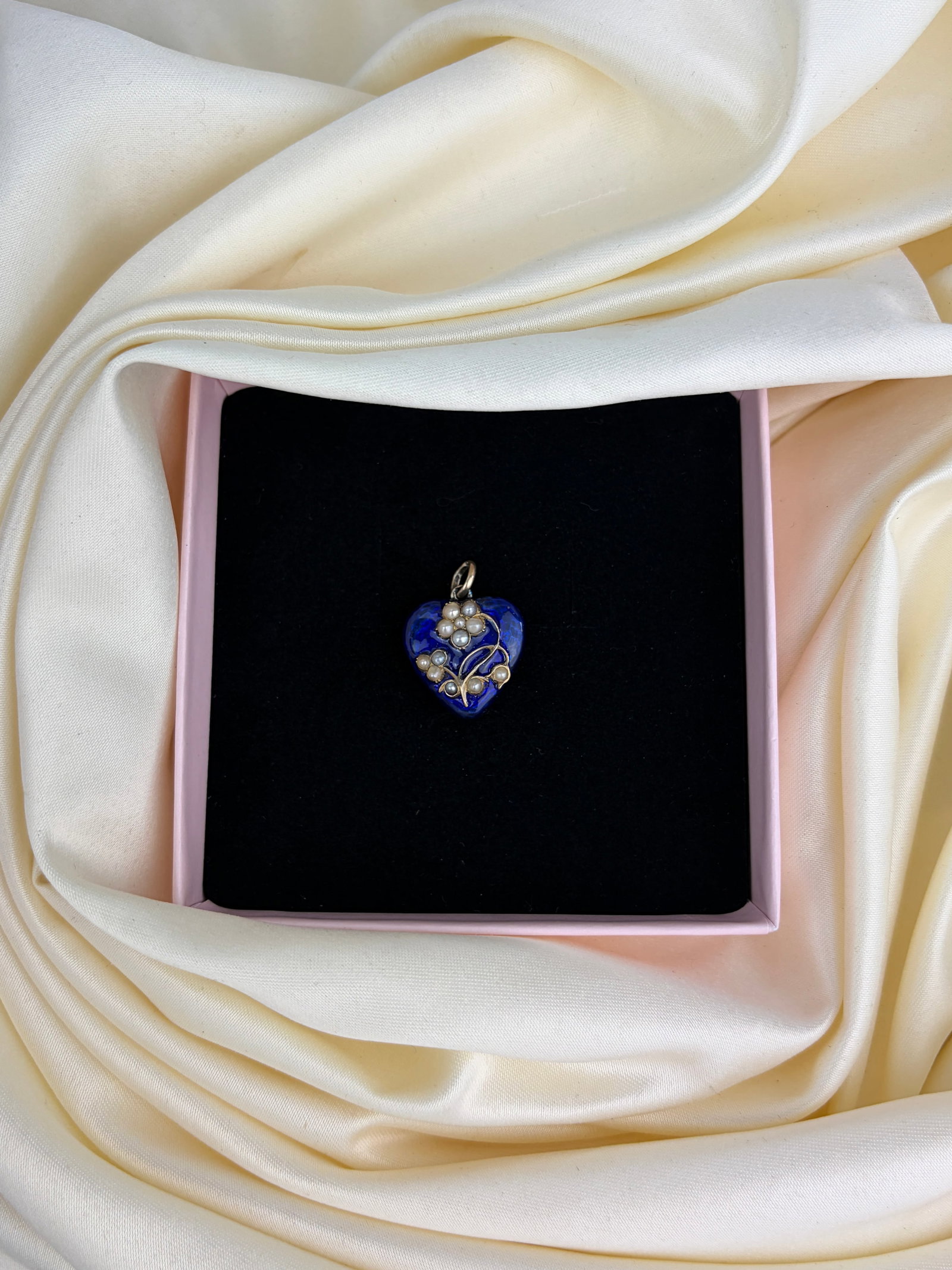 Antique Blue Enamel Pearl Forget Me Not Heart Locket Back Pendant in Gold - 6