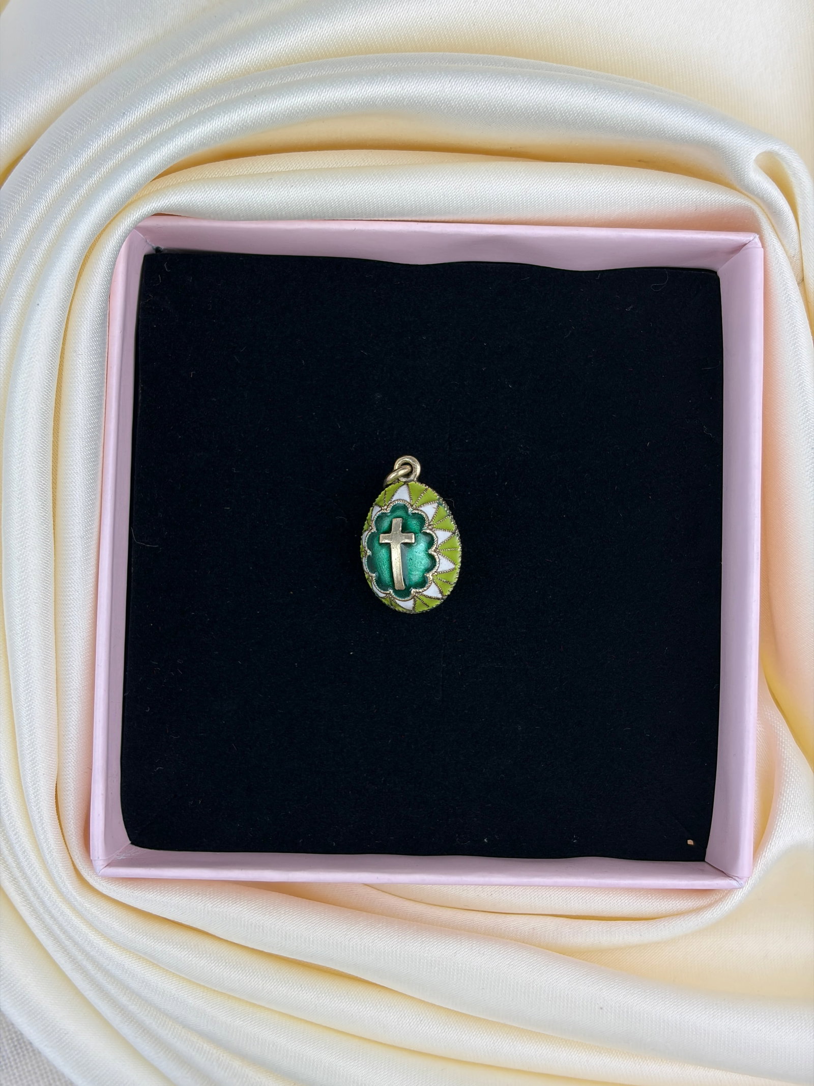Wonderful 960 Silver Russian Enamel Egg Pendant with Cross Motif - 6