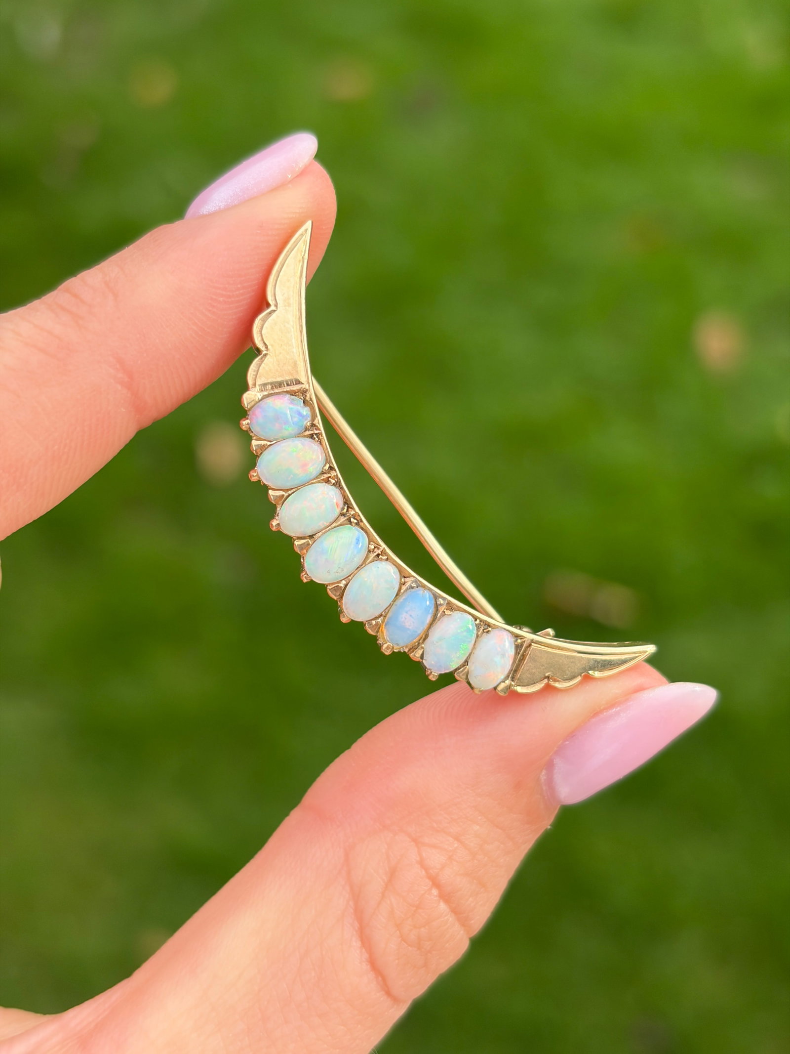 Vintage Gold Opal Crescent Brooch - 9