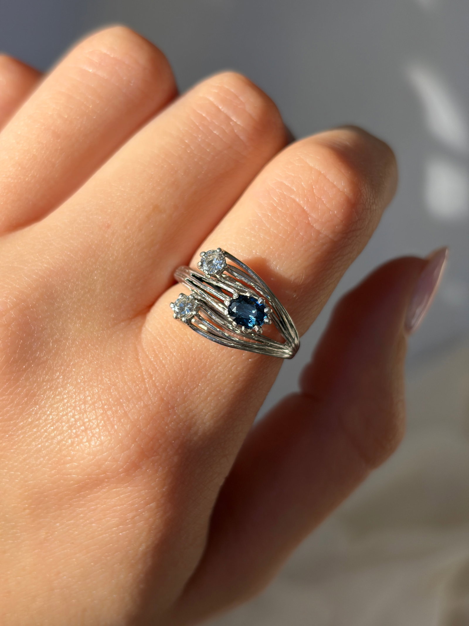 White Gold Sapphire and Diamond Unusual 3 Stone Twist Ring - 9