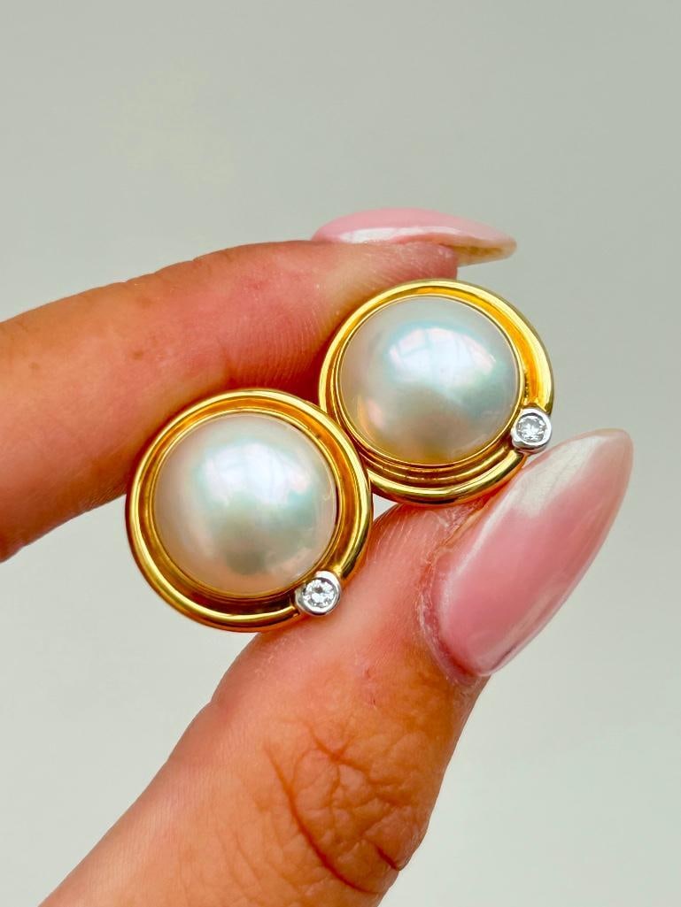Heavy 18ct yellow gold diamond and Pearl earrings - 7