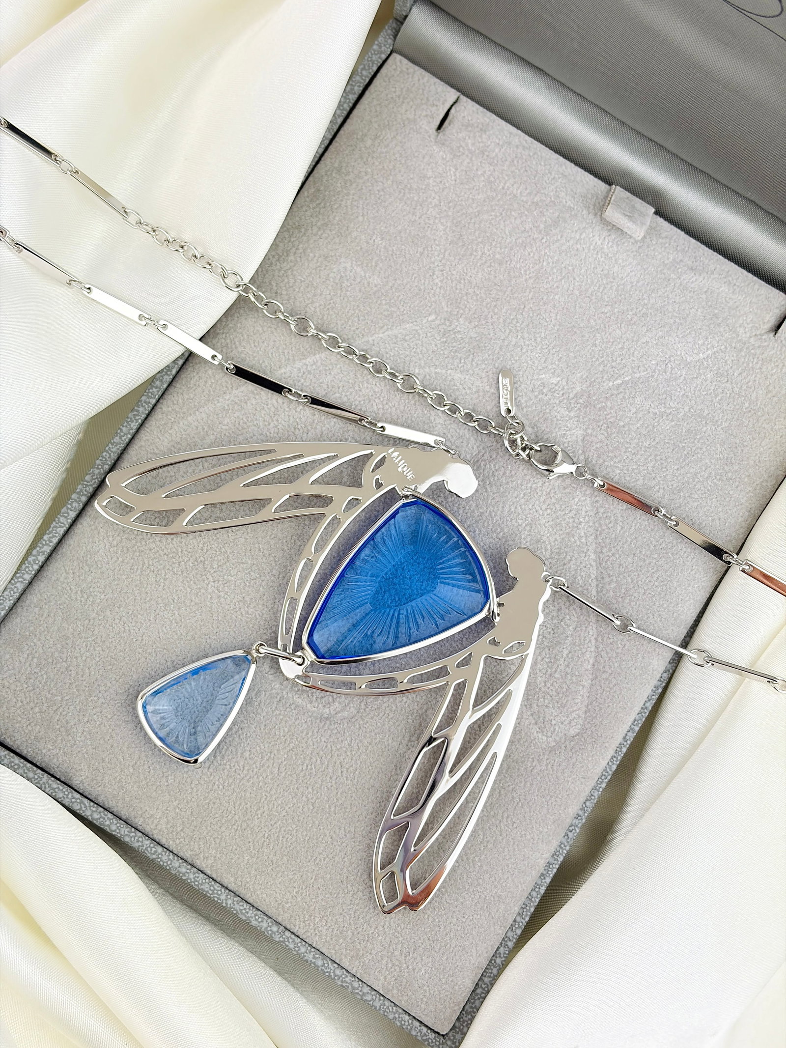 LALIQUE STERLING SILVER BLUE CRYSTAL DRAGONFLY NECKLACE - 5