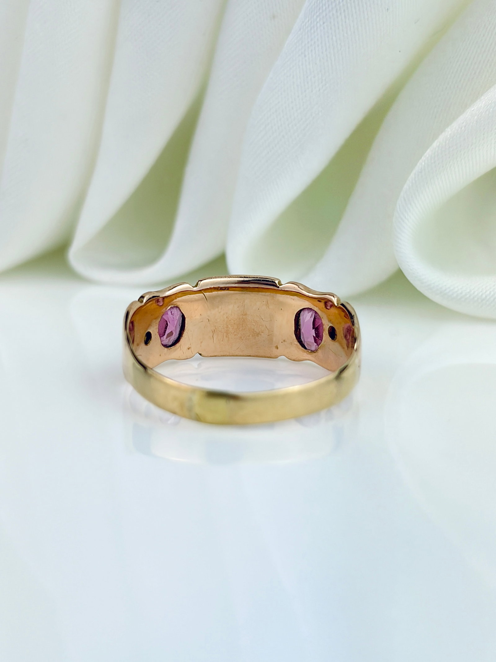 ANTIQUE 15CT YELLOW GOLD AMETHYST AND PEARL RING - 3
