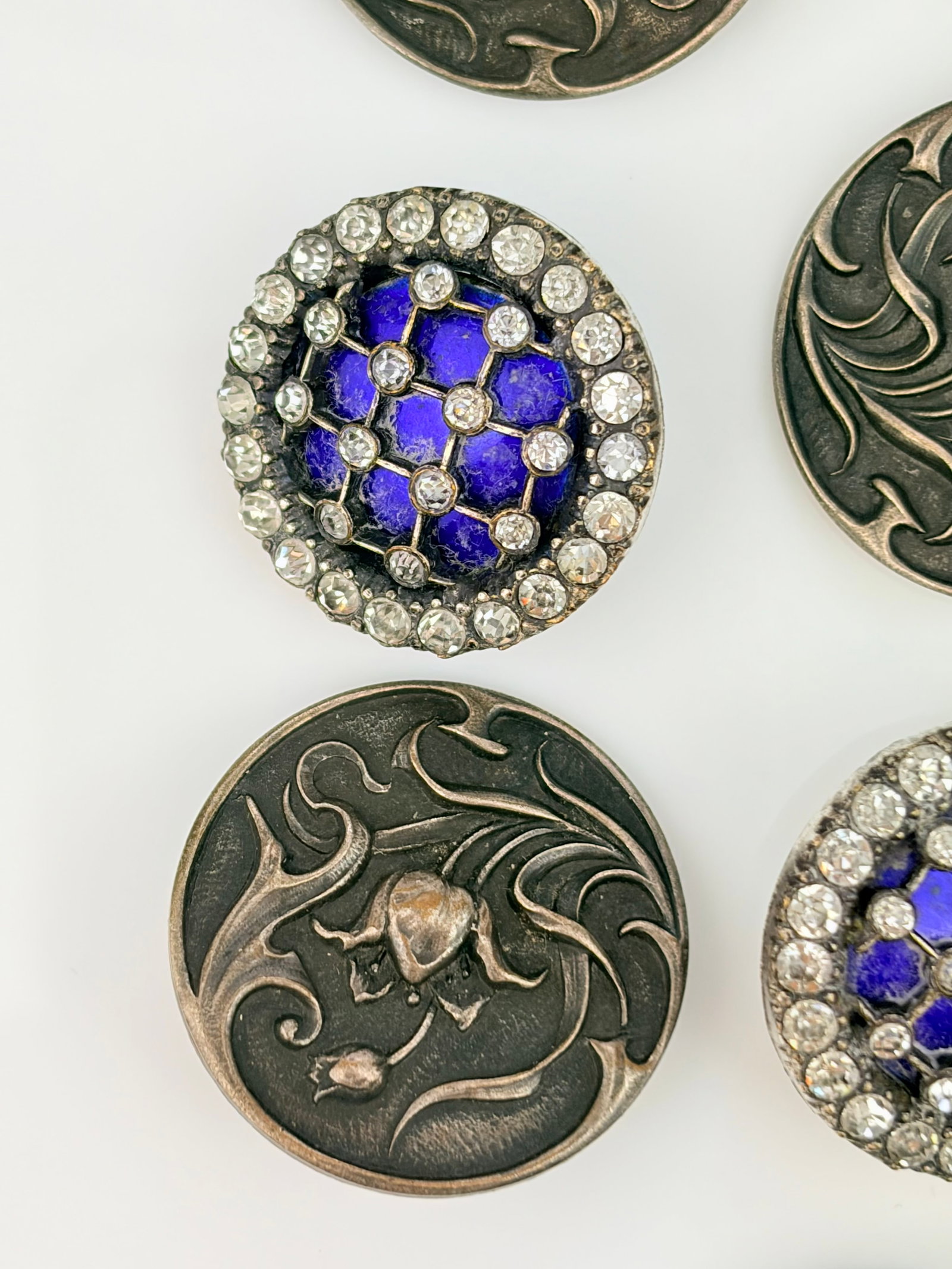 MIXED LOT - 6X ENAMEL PASTE BUTTONS & 8X NOUVEAU BUTTONS - 3