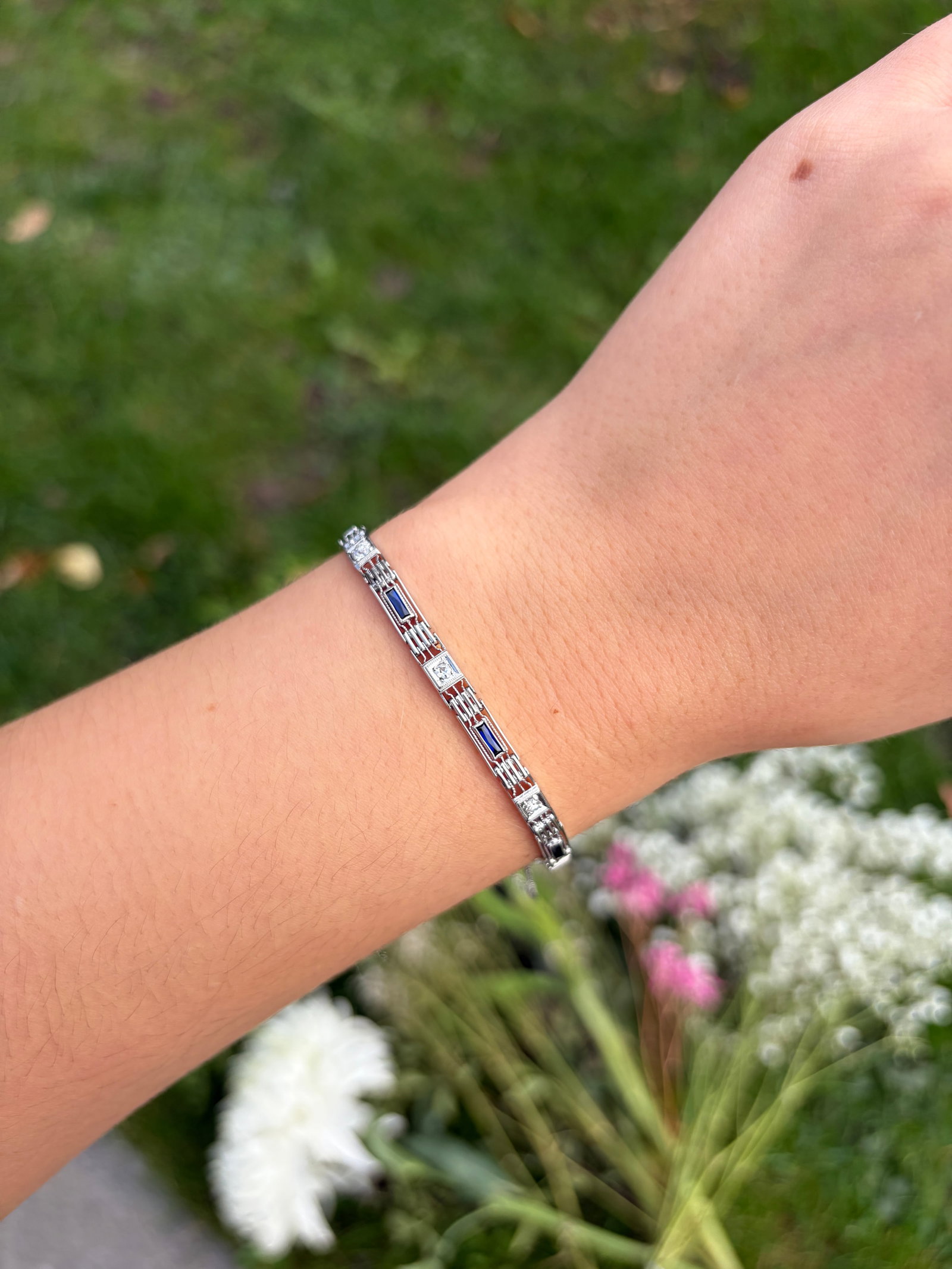 Art Deco Diamond and Sapphire 18 Carat White Gold Bracelet - 10