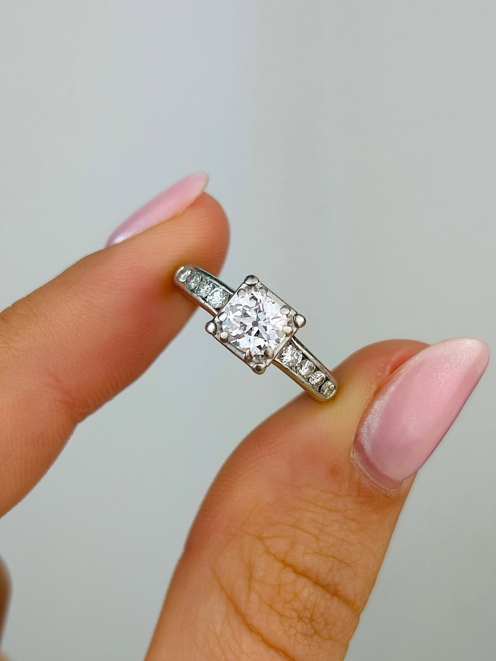 Antique Platinum Diamond Solitaire Engagement Style Ring - 5