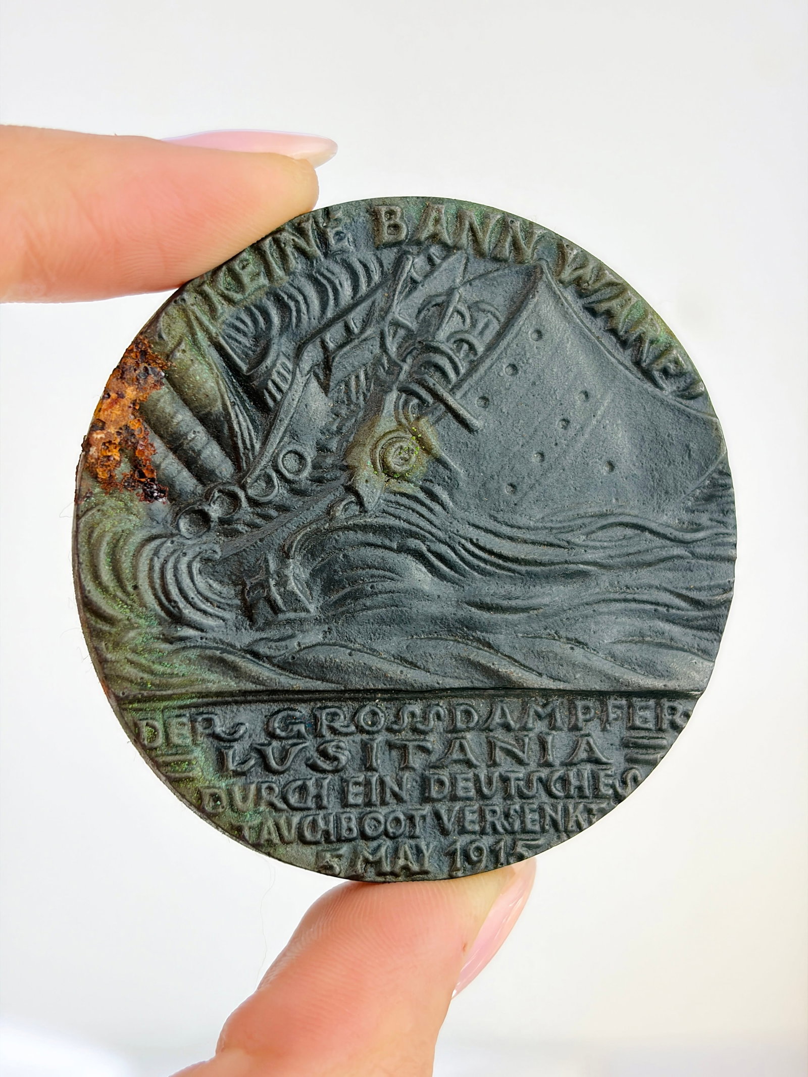 RMS LUSITANIA COMMEMORATIVE MEDAL - 6