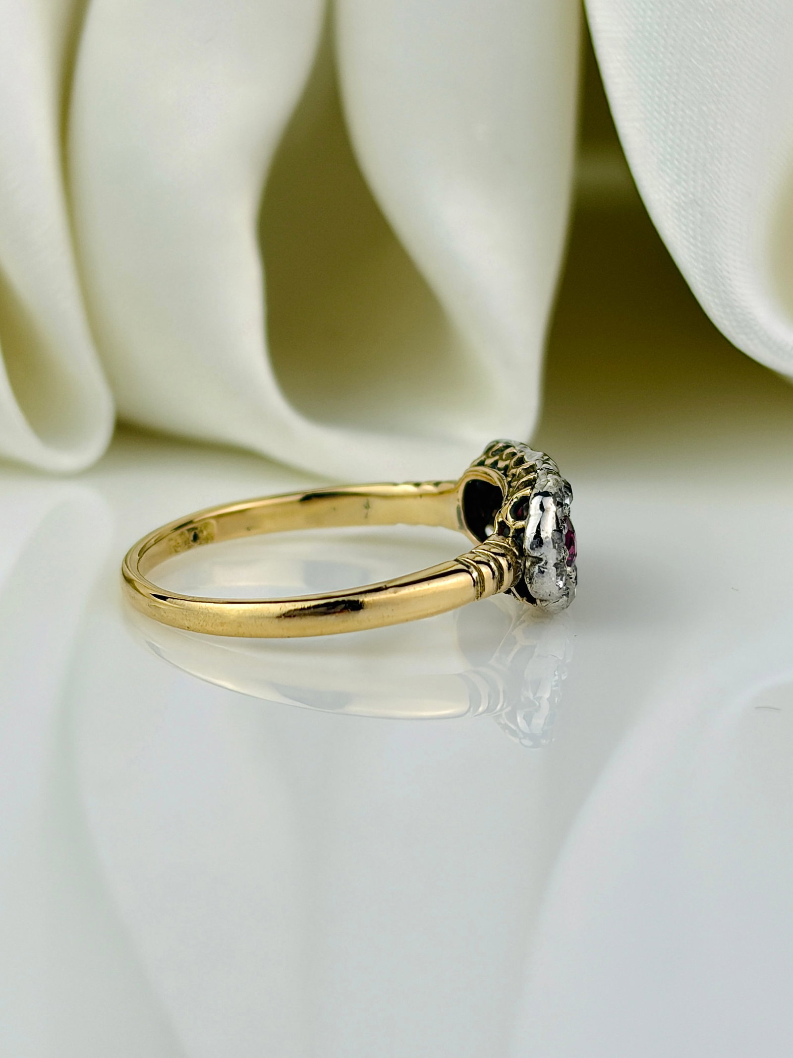 Antique 18ct Yellow Gold Ruby and Diamond Triple Flower Cluster Ring - 2