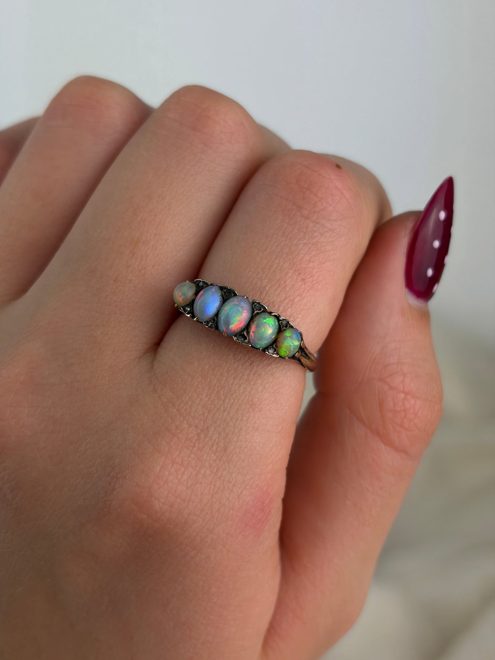 vintage 9ct gold opal and diamond 5 stone ring - 8