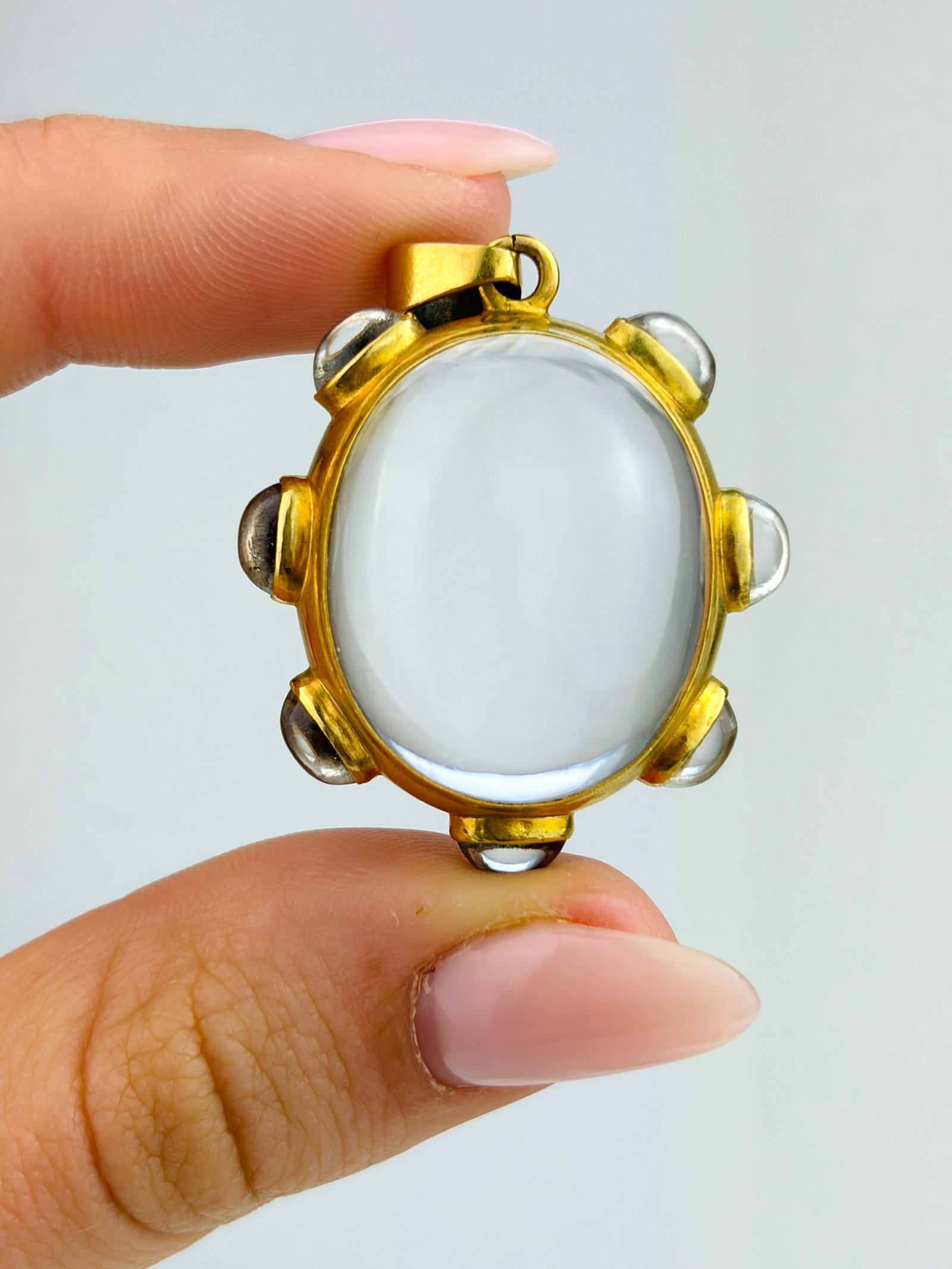 ANTIQUE 18CT YELLOW GOLD ROCK CRYSTAL POOL OF LIGHT PENDANT WITH HALO DETAILS - 3