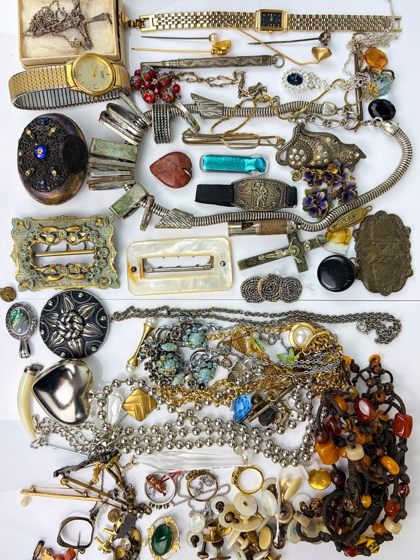 GIANT MIXED LOT BROOCHES, NECKLACES, WATCHES ETC (1 of 7)