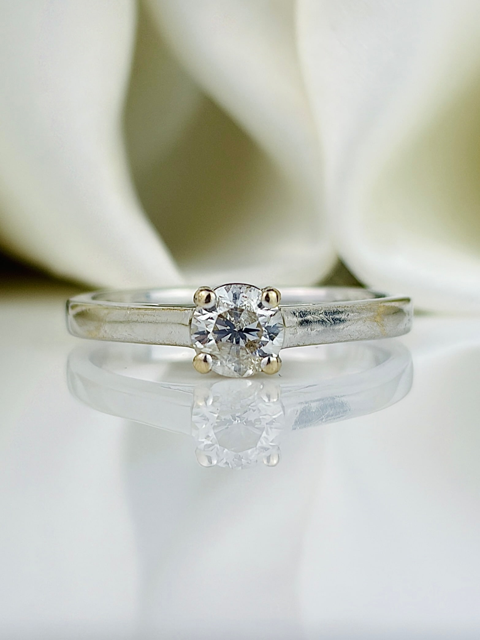 18ct White Gold .50pt Diamond Solitaire Ring (1 of 9)