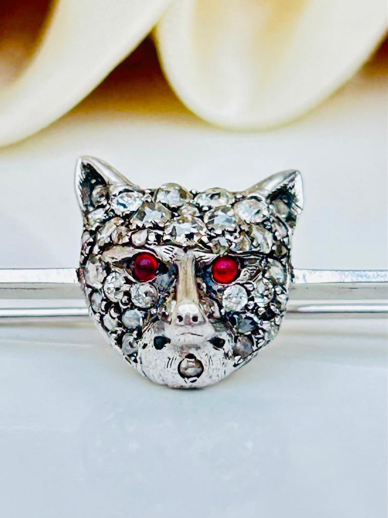 Antique Diamond Fox Head Bar Brooch in 9ct Gold in Antique Box (1 of 9)