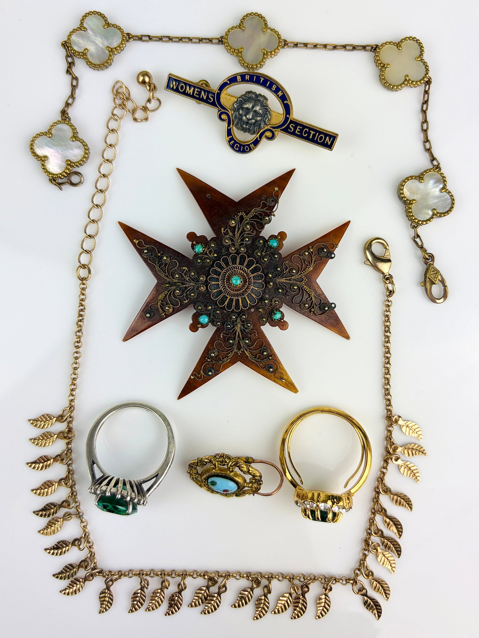 Mixed Lot Rings, Bracelets, Brooches (1 of 3)