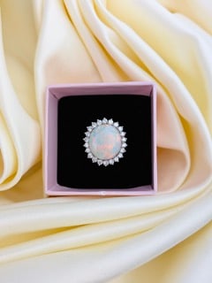 Vintage C.1979 18ct White Gold Opal and Diamond Halo Ring - 11