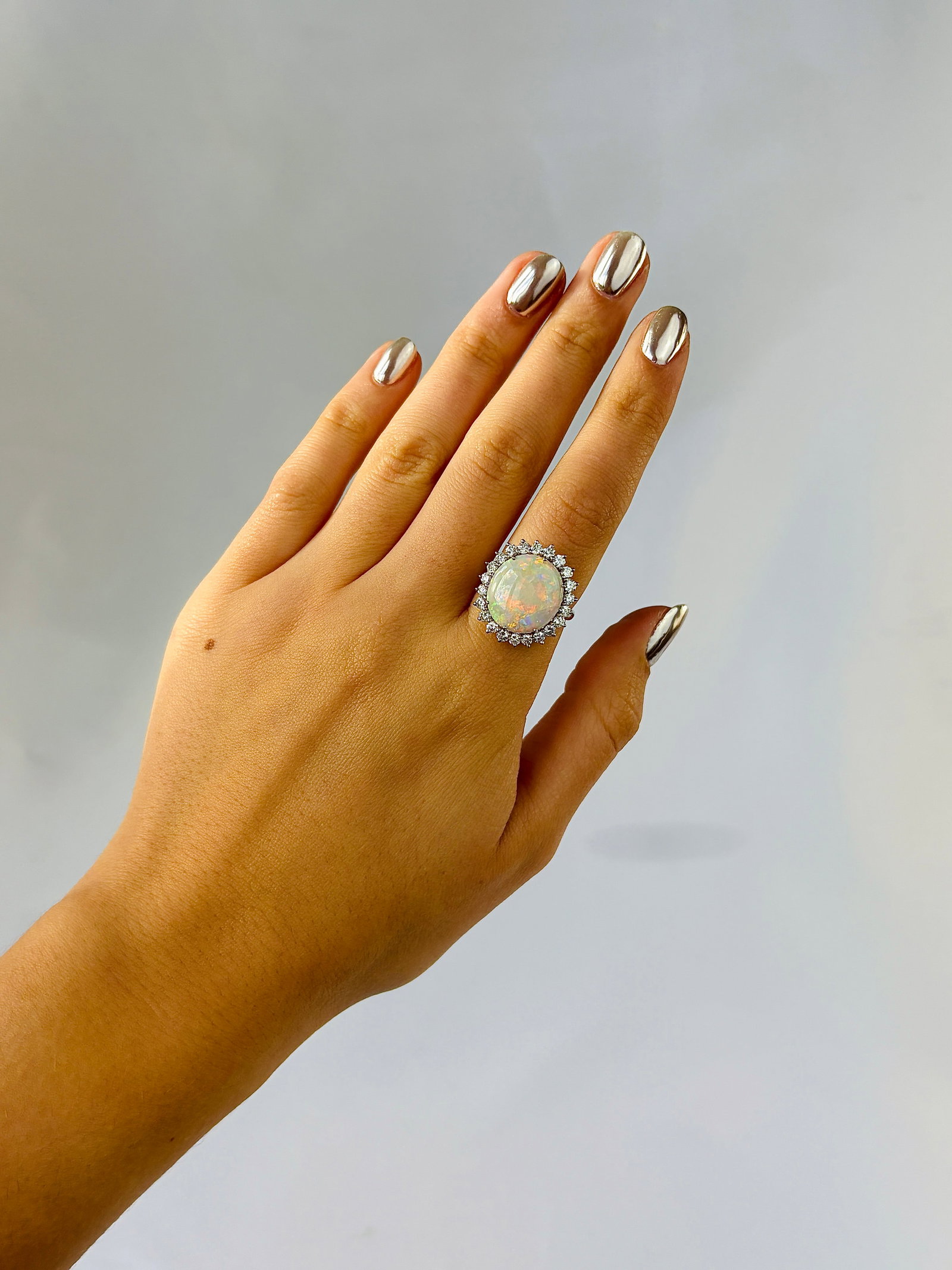 Vintage C.1979 18ct White Gold Opal and Diamond Halo Ring - 9