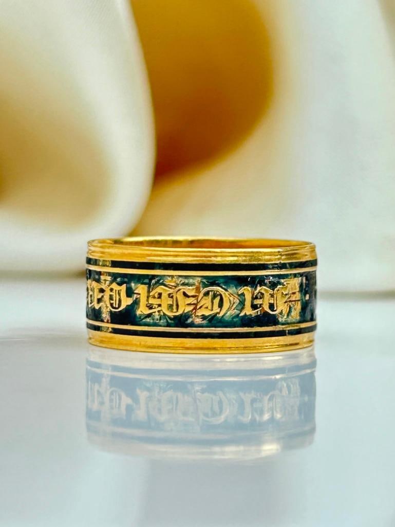 Antique C.1890 Wide Black Enamel 18ct Yellow Gold Mourning Band Ring with Inscription (1 of 10)