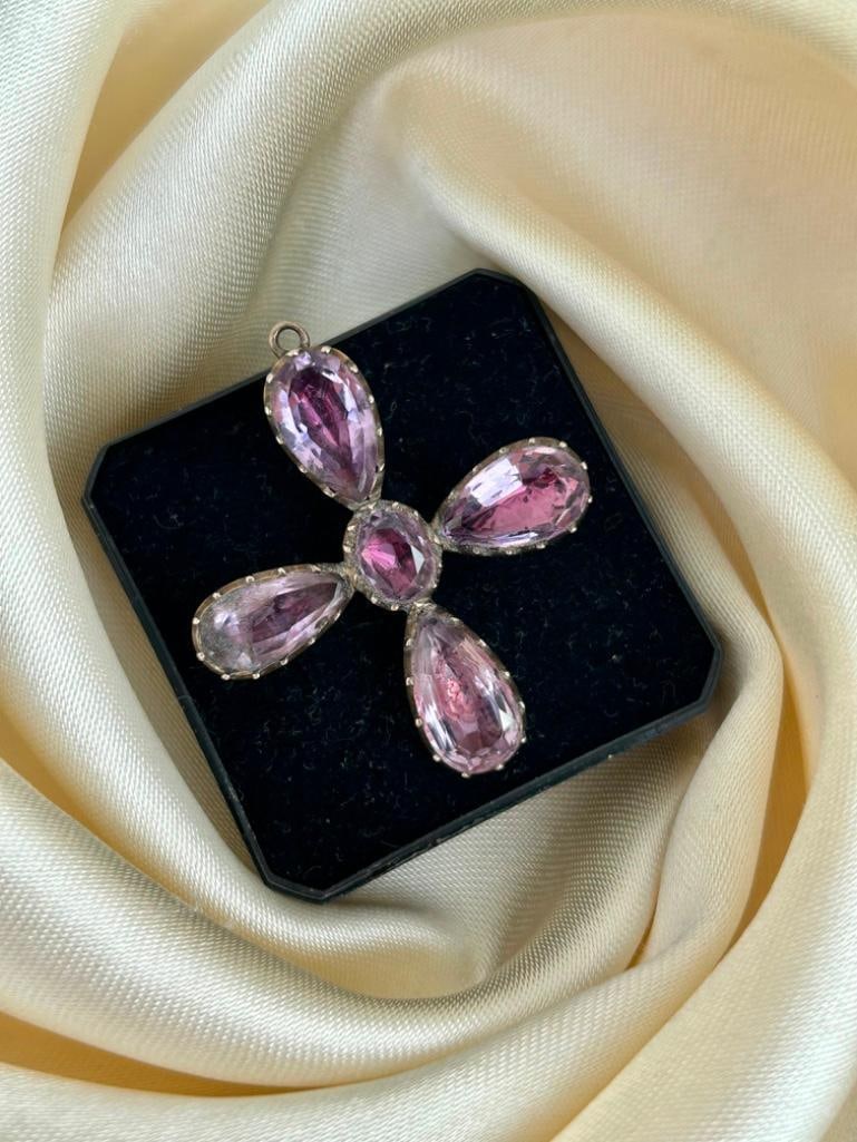 Antique Amethyst and Gold Cross Brooch - 3