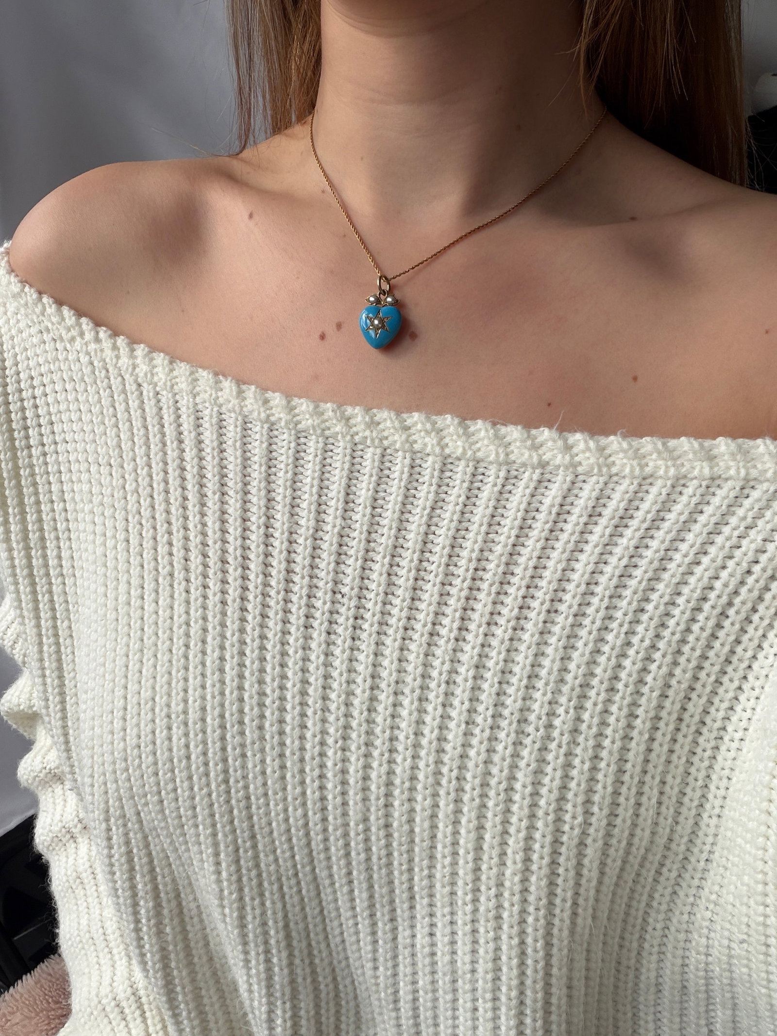 ANTIQUE BOXED GOLD BLUE ENAMEL, PEARL AND ROSE CUT DIAMOND LOCKET BACK HEART PENDANT GOLD CHAIN - 8