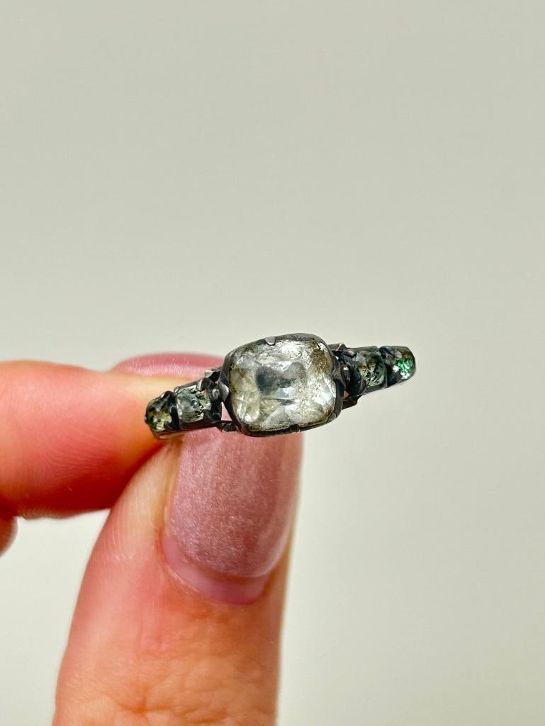 *Outstanding Georgian Foiled Crystal 5 Stone Ring in Gold - 11