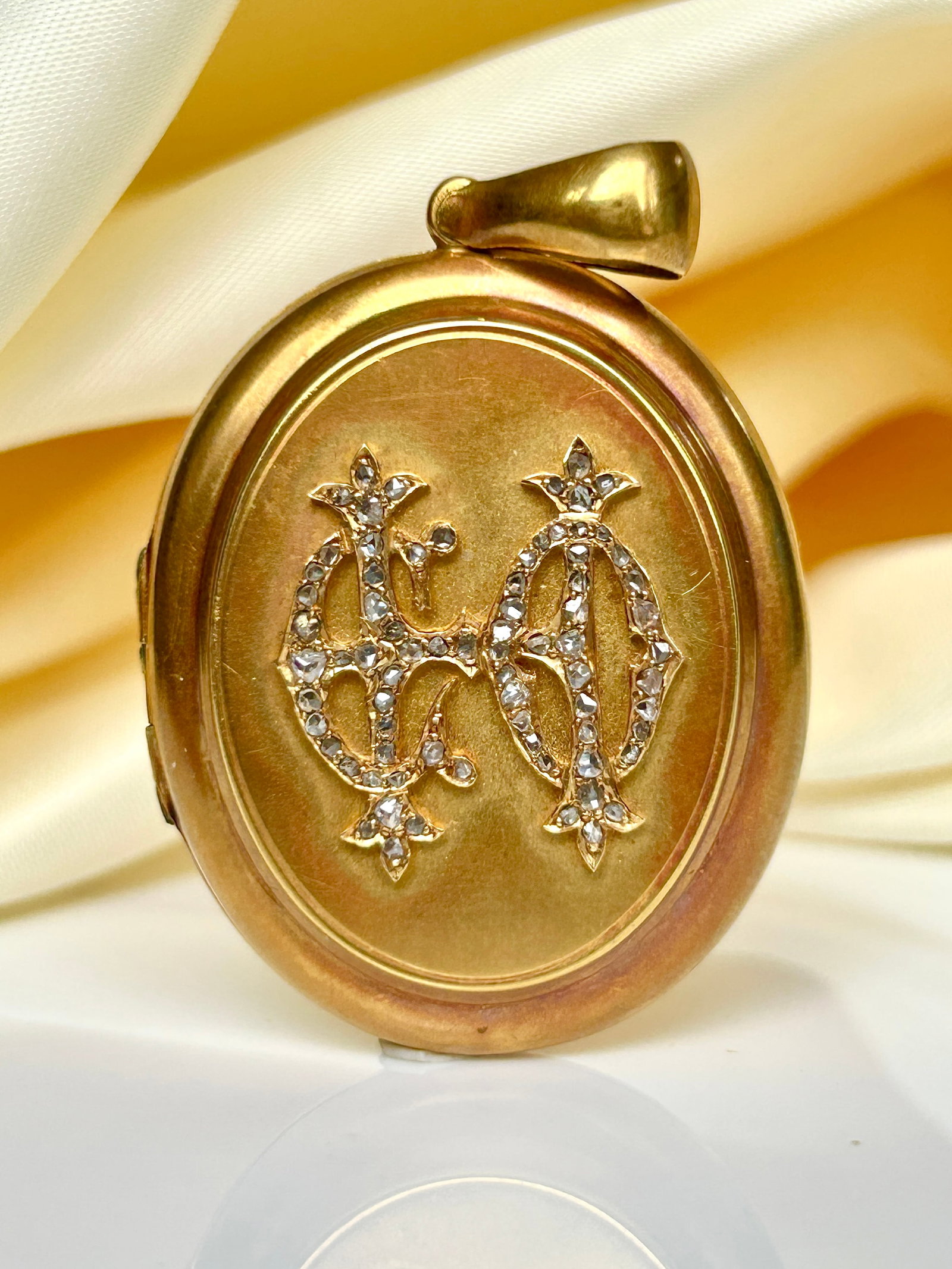 outstanding antique c1814 18ct gold rose cut diamond monogram locket pendant in fitted box - 7