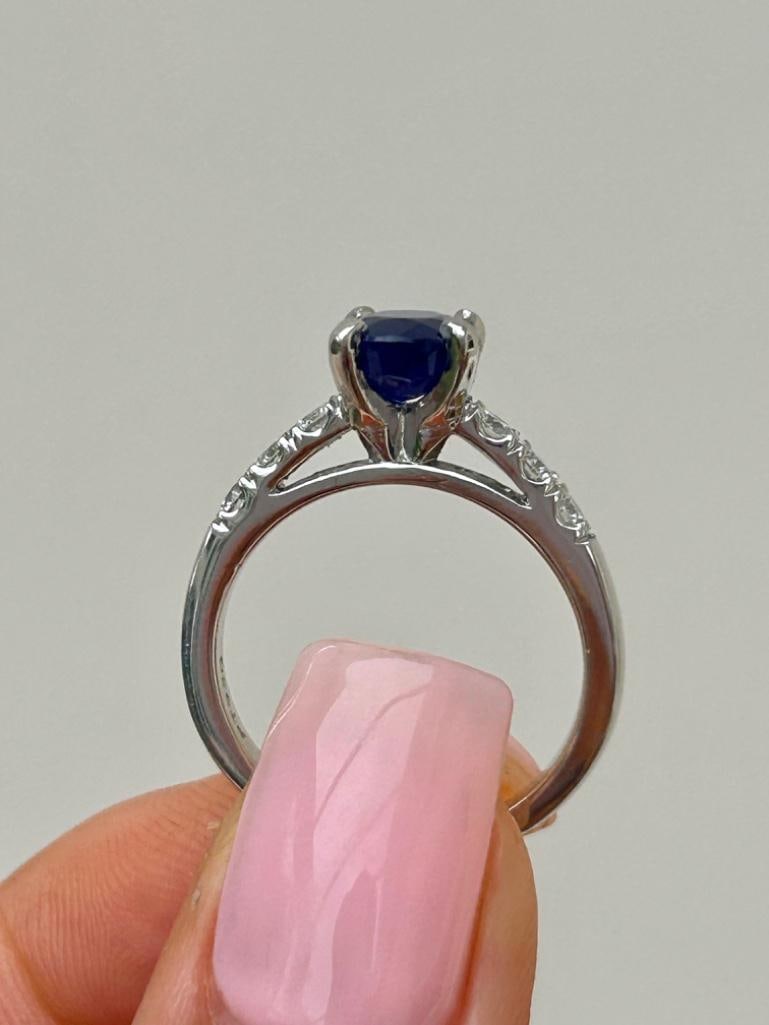 Wonderful Heavy Platinum Sapphire Ring with Diamond Shoulders - 5