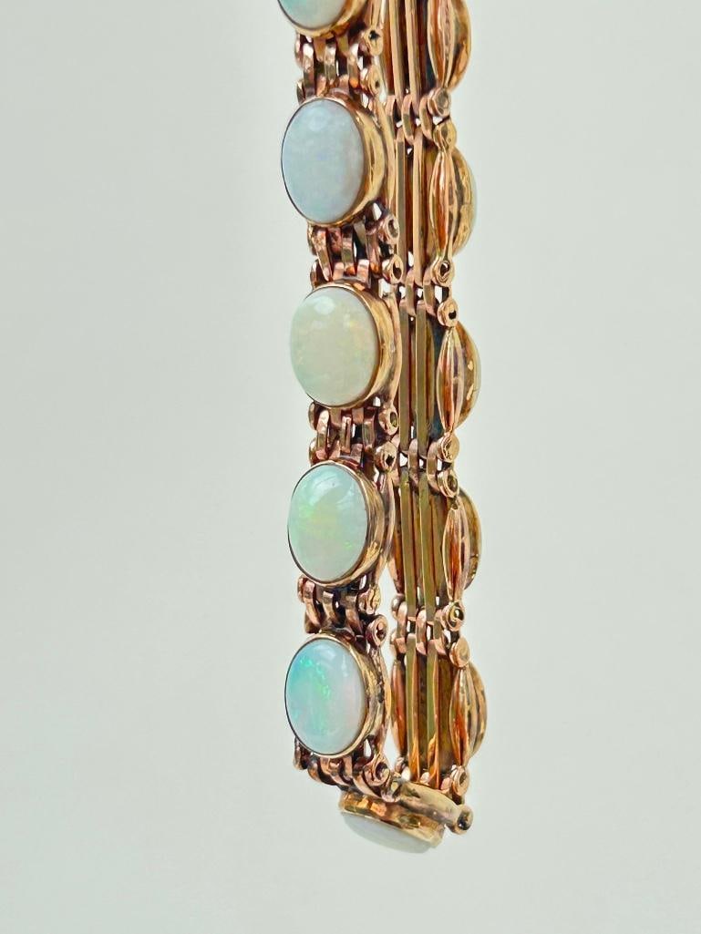Heavy 9ct gold cabochon opal bracelet with safety chain - 2