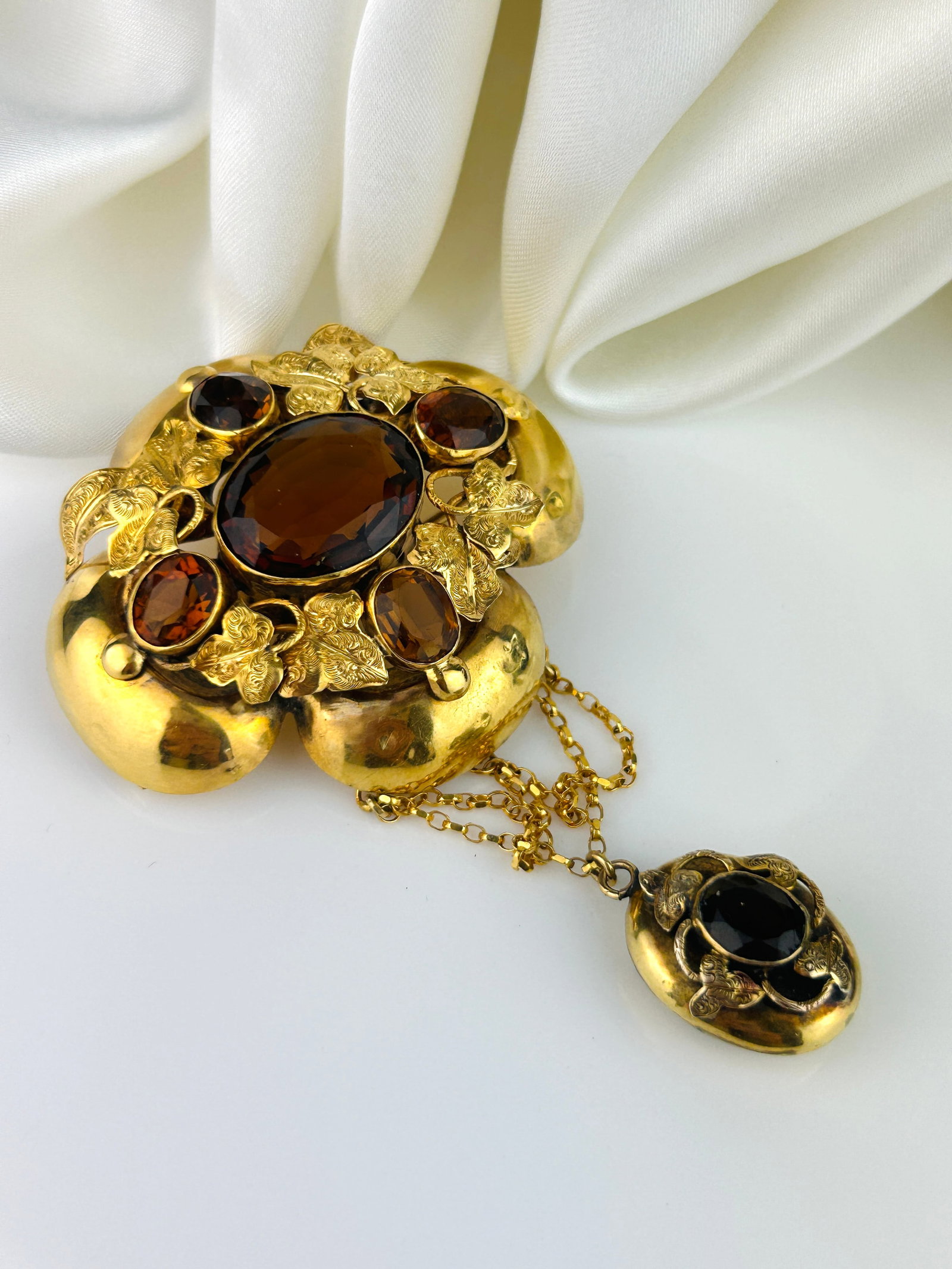 Giant Victorian Gold Citrine Drop Brooch with Locket Back - 6