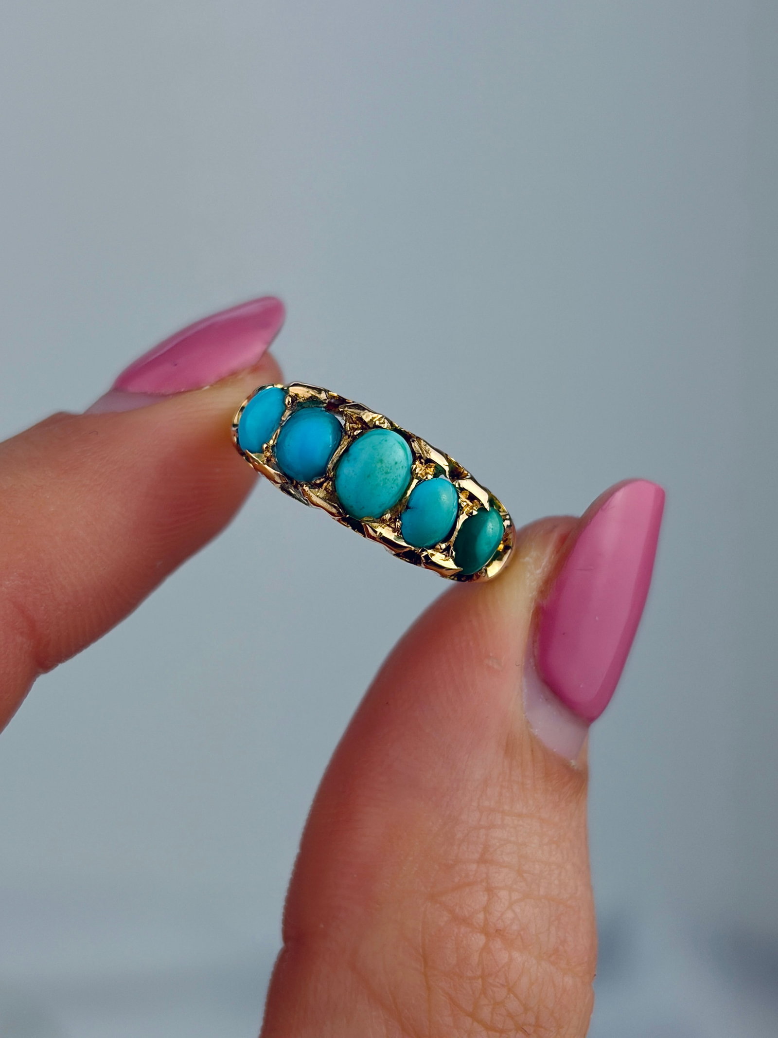 ANTIQUE 18CT YELLOW GOLD TURQUOISE 5 STONE RING - 5