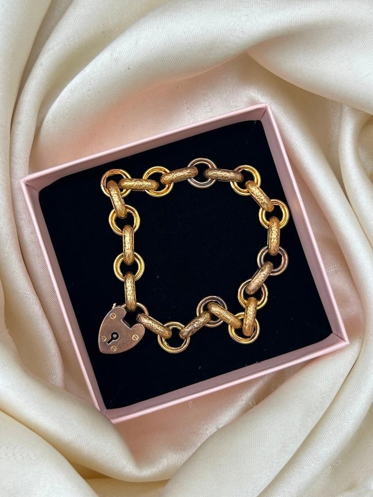 Antique 9ct Gold Bracelet with Heart Padlock - 6