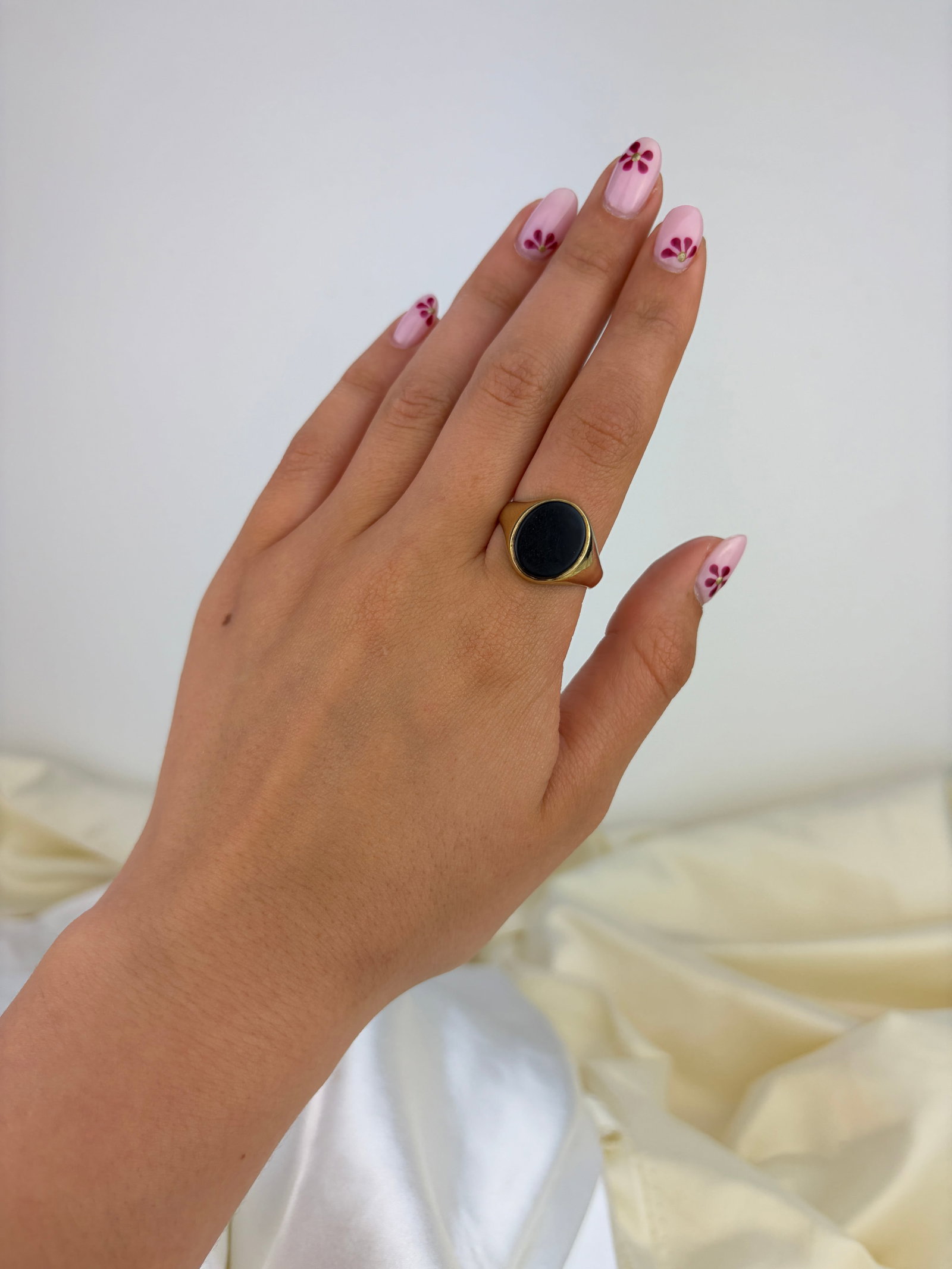 VINTAGE CHUNKY 9CT YELLOW GOLD BLOODSTONE SIGNET RING - 3