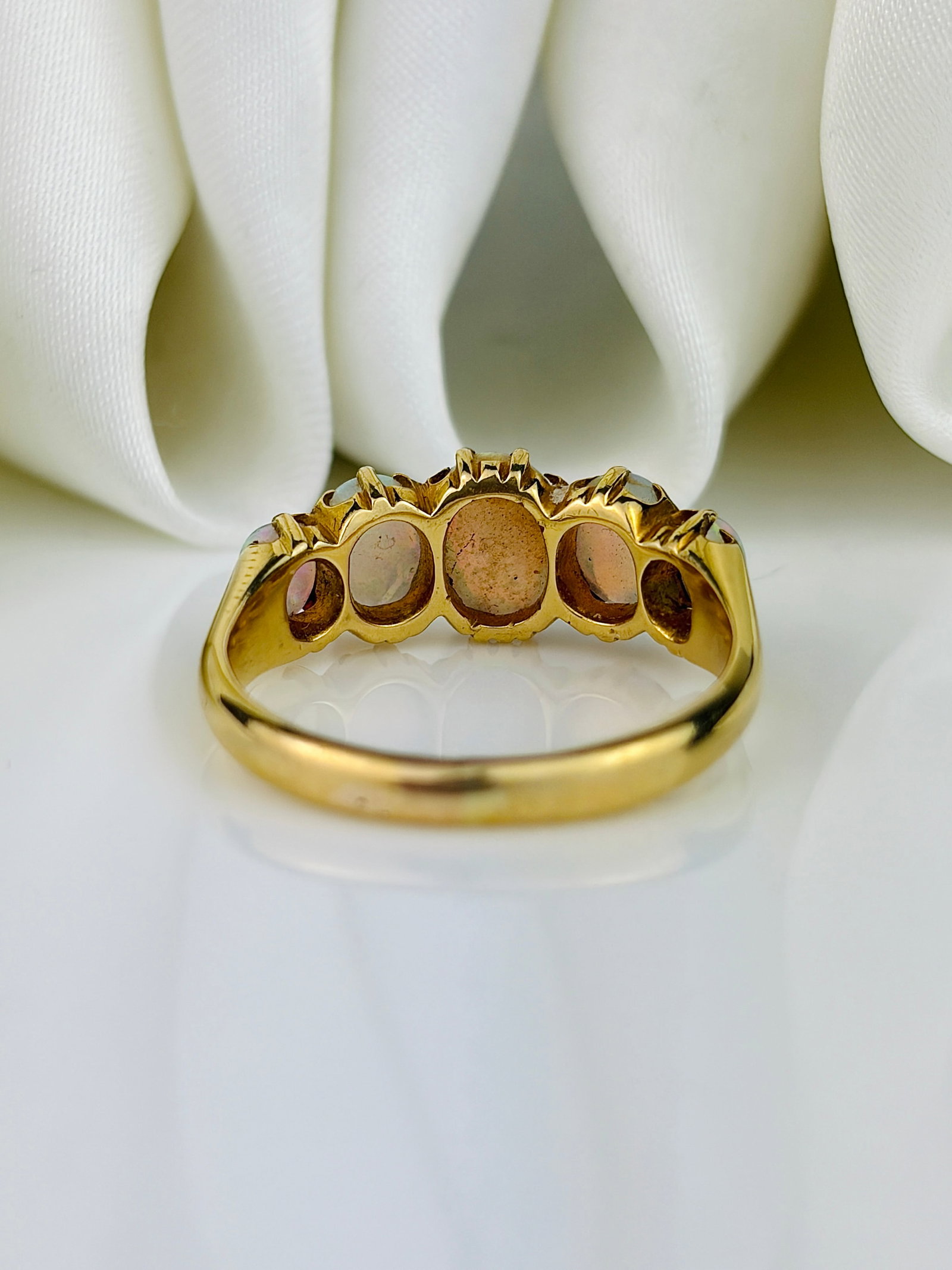 Antique 18ct Yellow Gold Opal 5 Stone Ring - 3