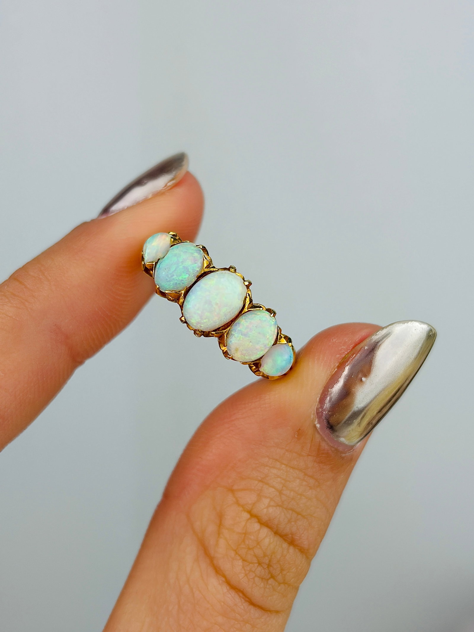Antique 18ct Yellow Gold Opal 5 Stone Ring - 5