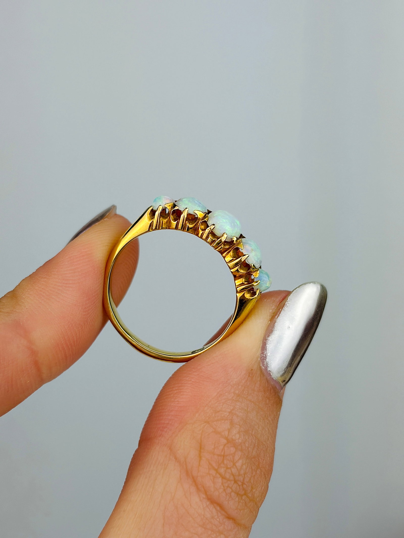 Antique 18ct Yellow Gold Opal 5 Stone Ring - 6