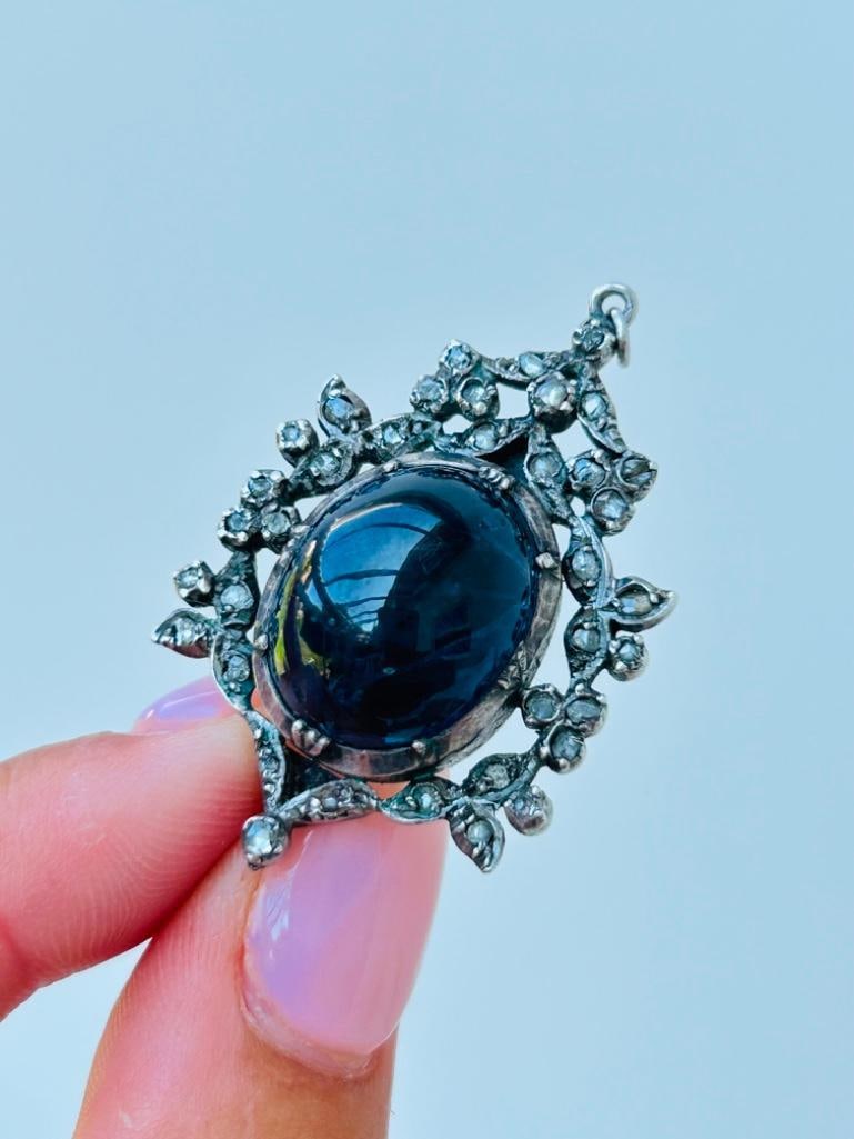 Chunky Antique Cabochon Garnet and Rose Cut Diamond Carbuncle c.1850 Brooch / Pendant - 6