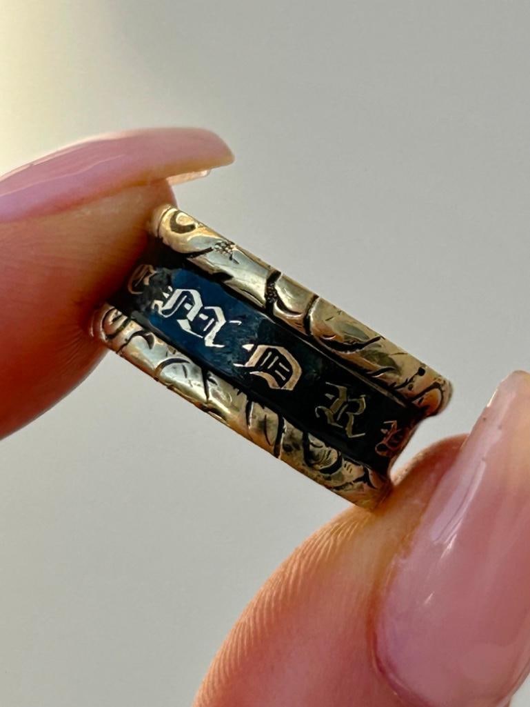 Antique 18ct Yellow Gold Wide Enamel Mourning Band Ring C.1823 - 4