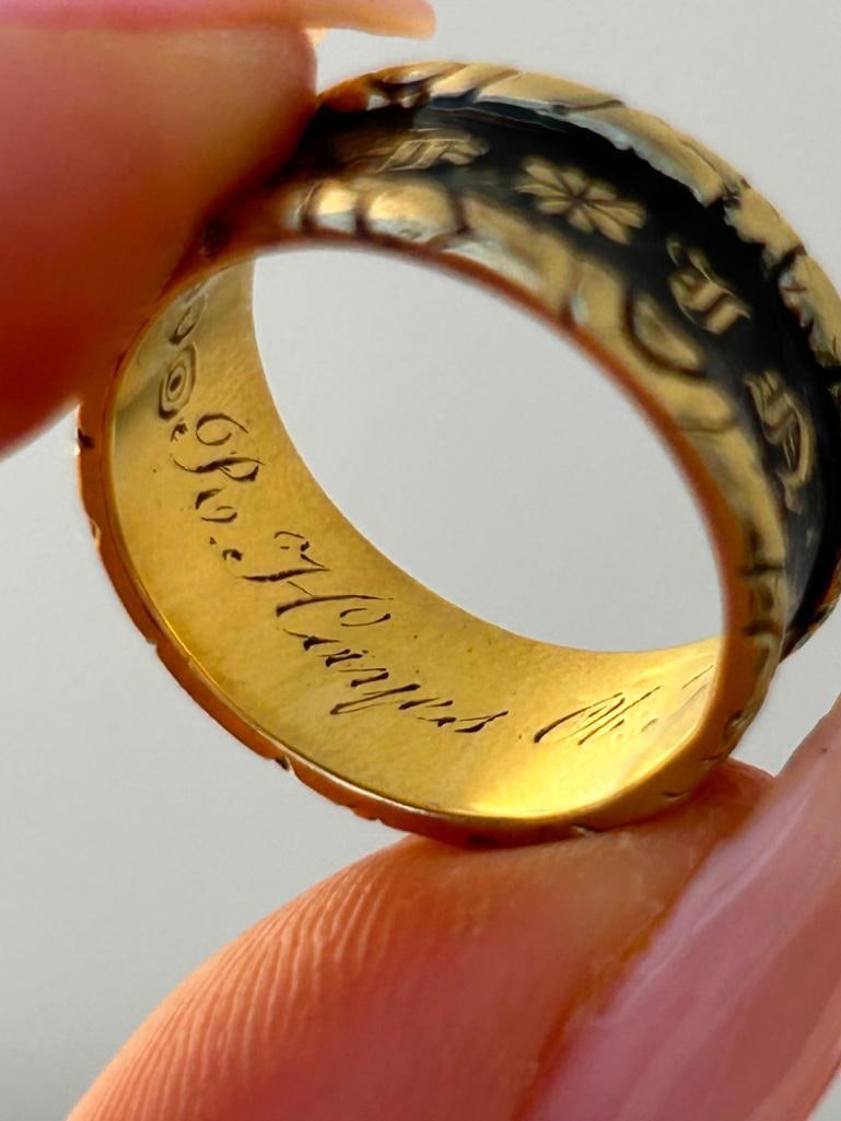 Antique 18ct Yellow Gold Wide Enamel Mourning Band Ring C.1823 - 8
