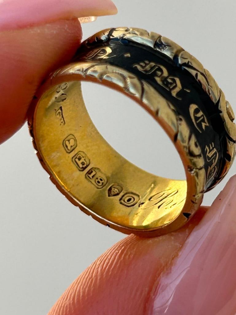 Antique 18ct Yellow Gold Wide Enamel Mourning Band Ring C.1823 - 9