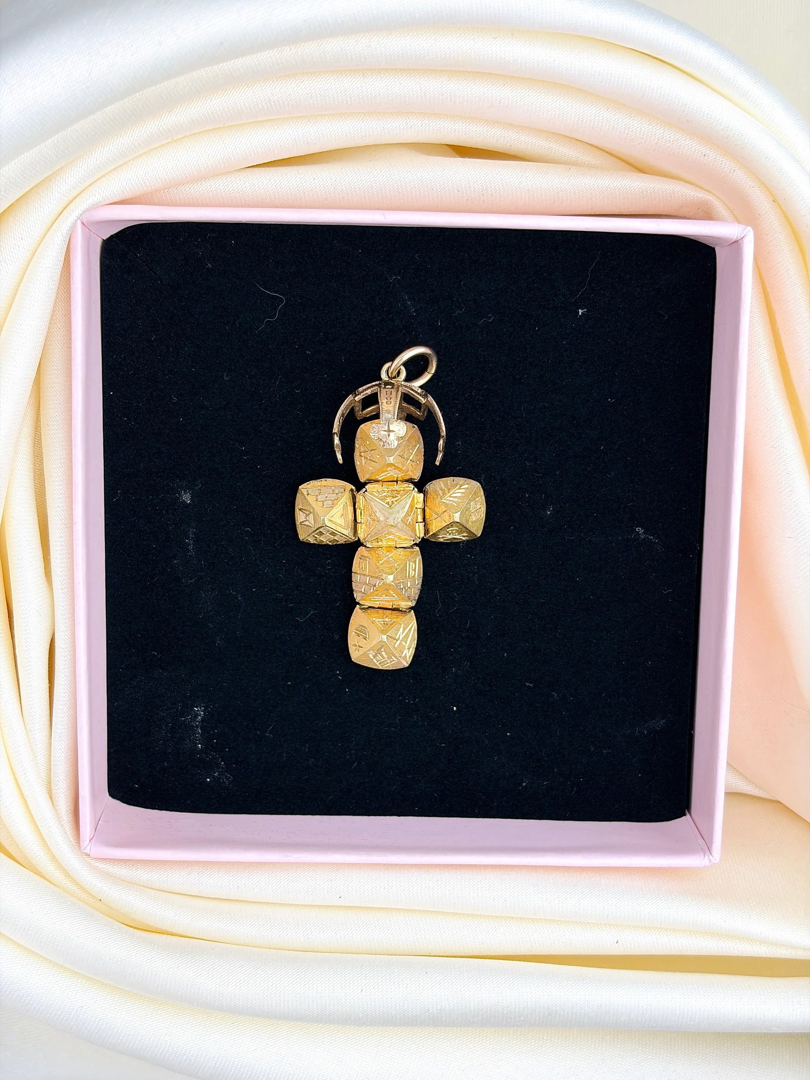 RARE 9CT YELLOW GOLD MASONIC BALL AND CROSS OPENING ORB PENDANT - 6