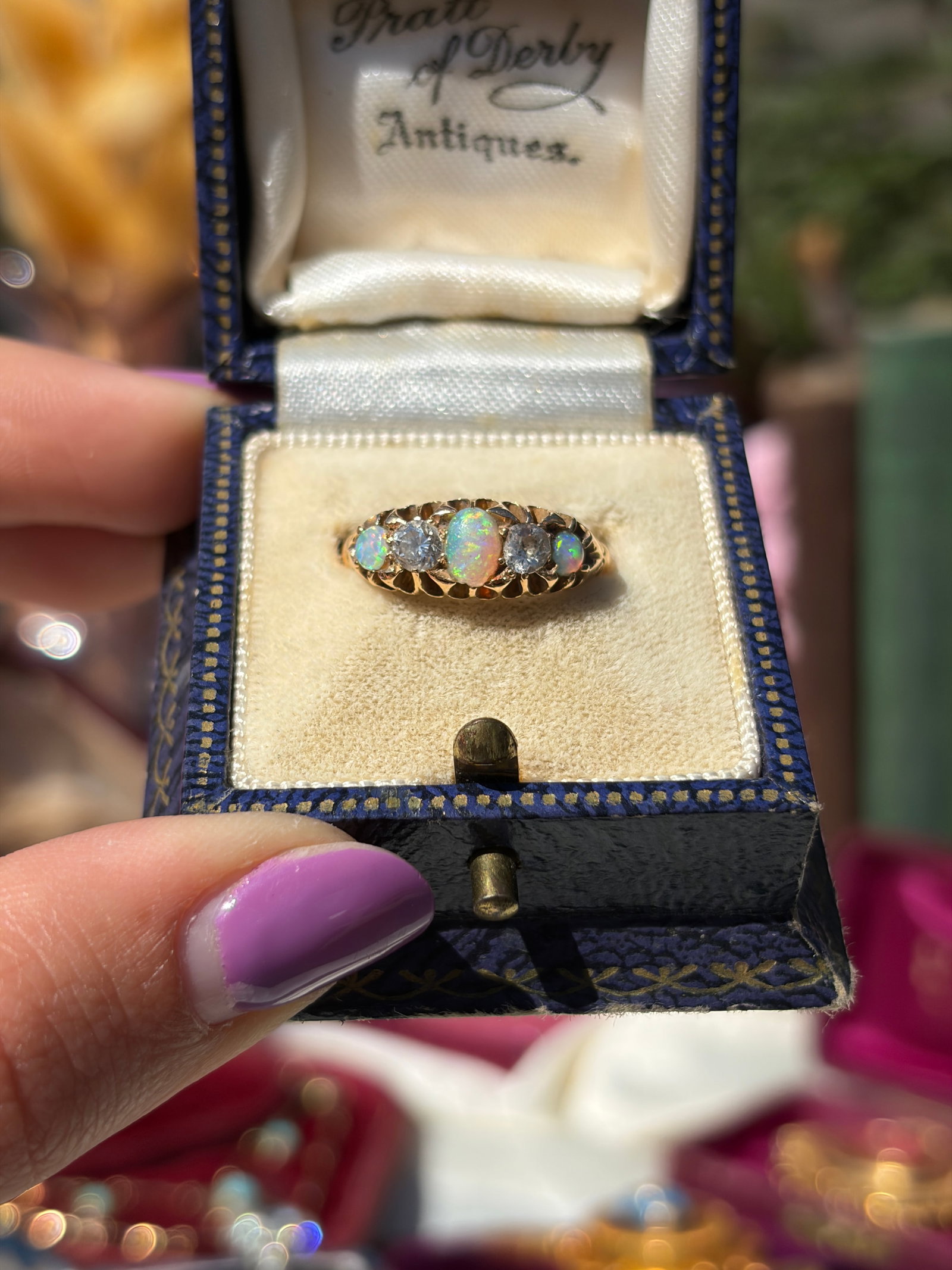 ANTIQUE C.1900 18CT YELLOW GOLD OPAL AND DIAMOND 5 STONE RING - 2