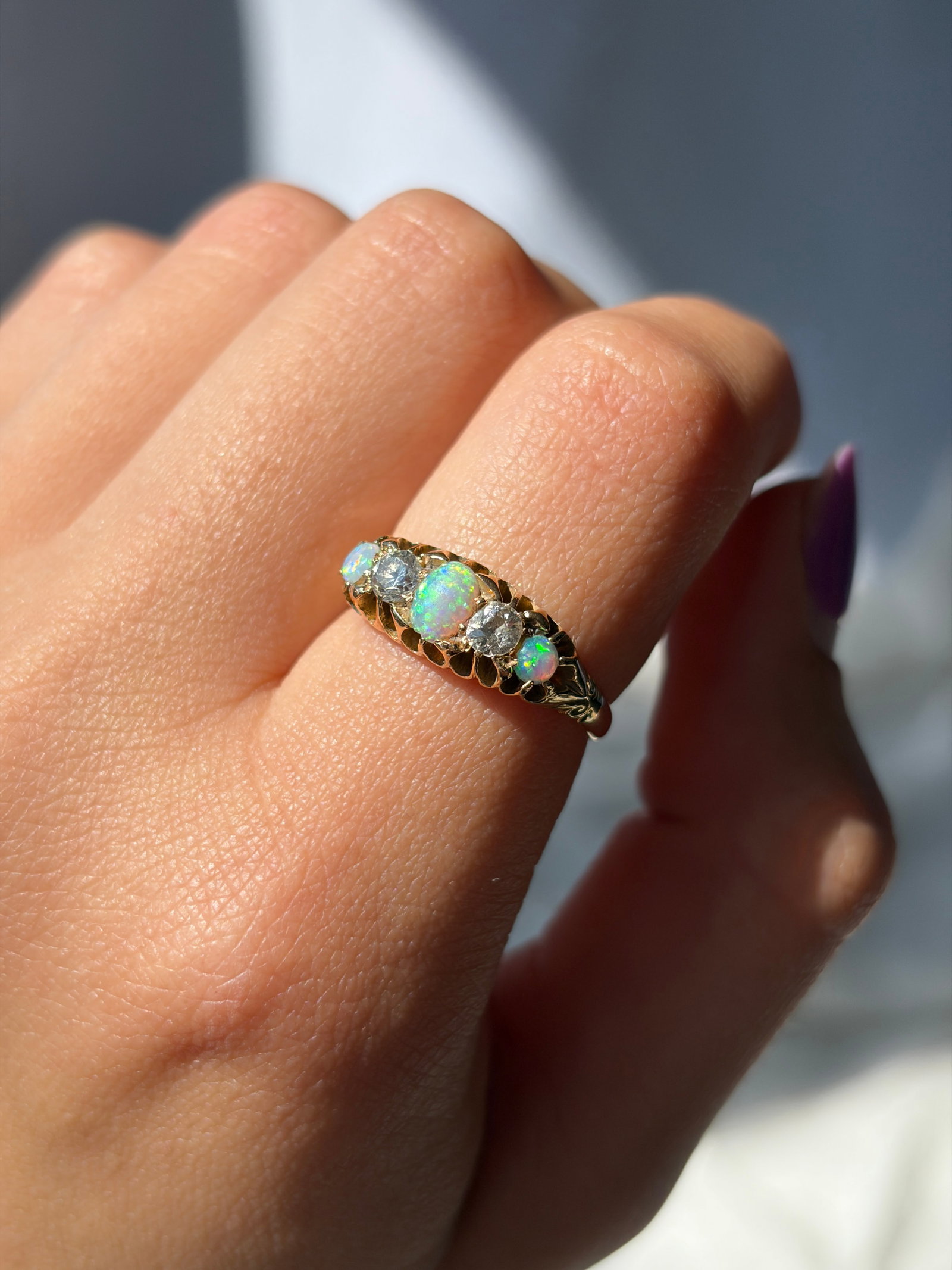 ANTIQUE C.1900 18CT YELLOW GOLD OPAL AND DIAMOND 5 STONE RING - 5