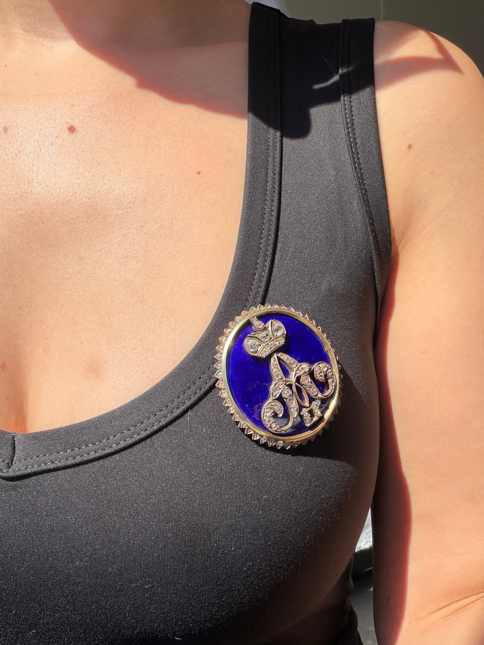 ANTIQUE BRISTOL BLUE GLASS LARGE BROOCH WITH PASTE 'A' AND SURROUND, WITH ROSE CUT DIAMOND NUMERAL - 4